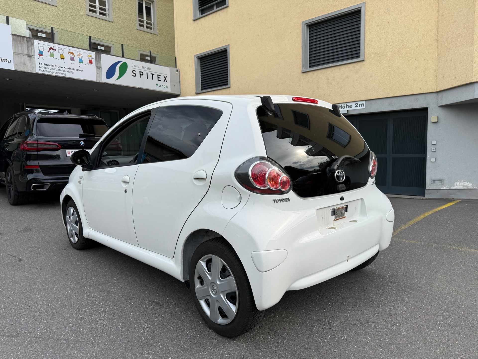 TOYOTA Aygo 1.0 easy-image-2