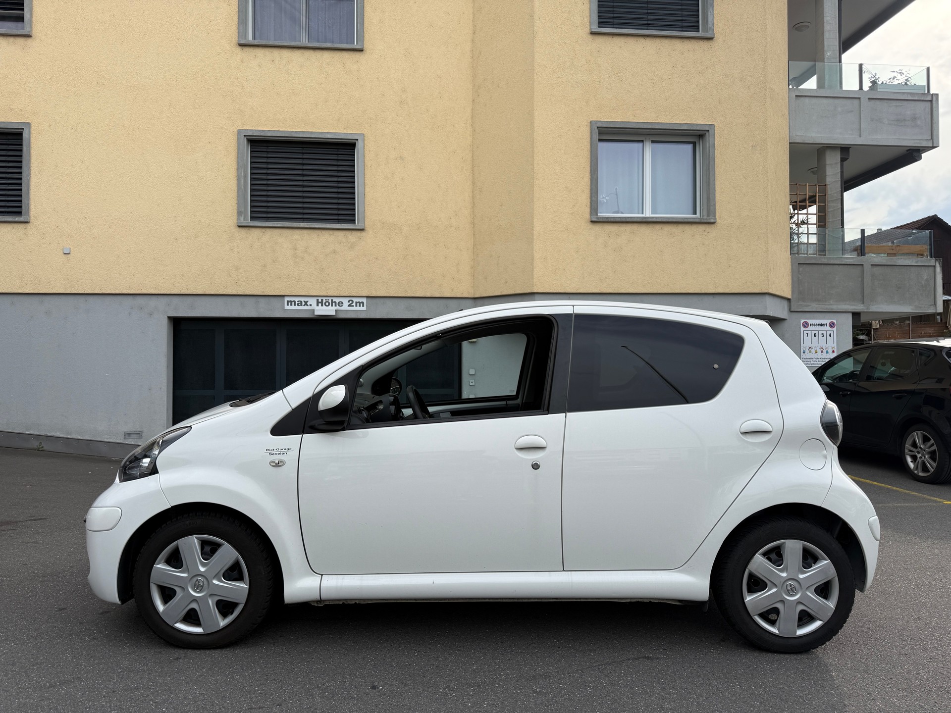 TOYOTA Aygo 1.0 easy-image-1