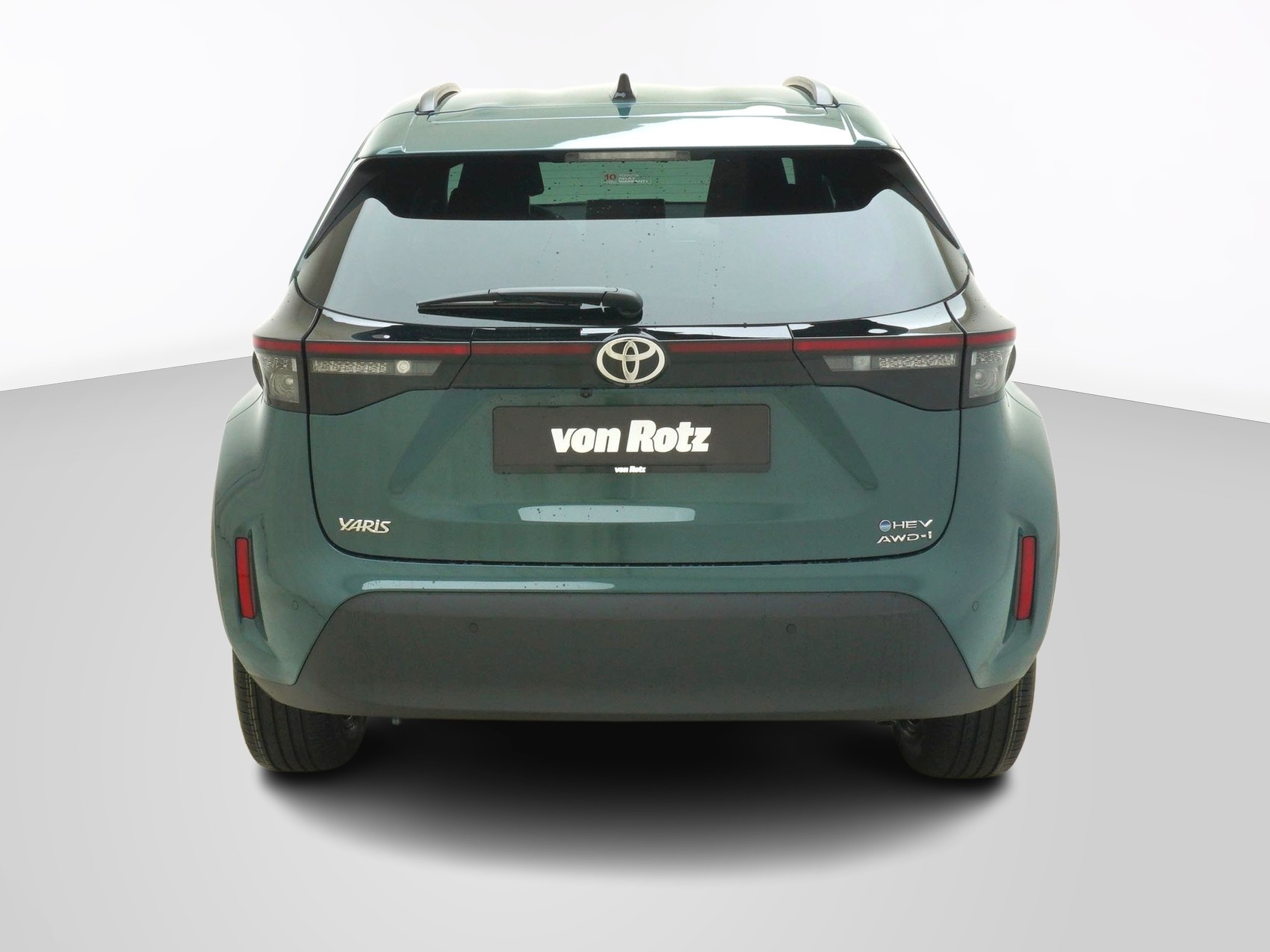 TOYOTA Yaris Cross 1.5 HSD Trend AWD-i ** 4x4 **-image-2