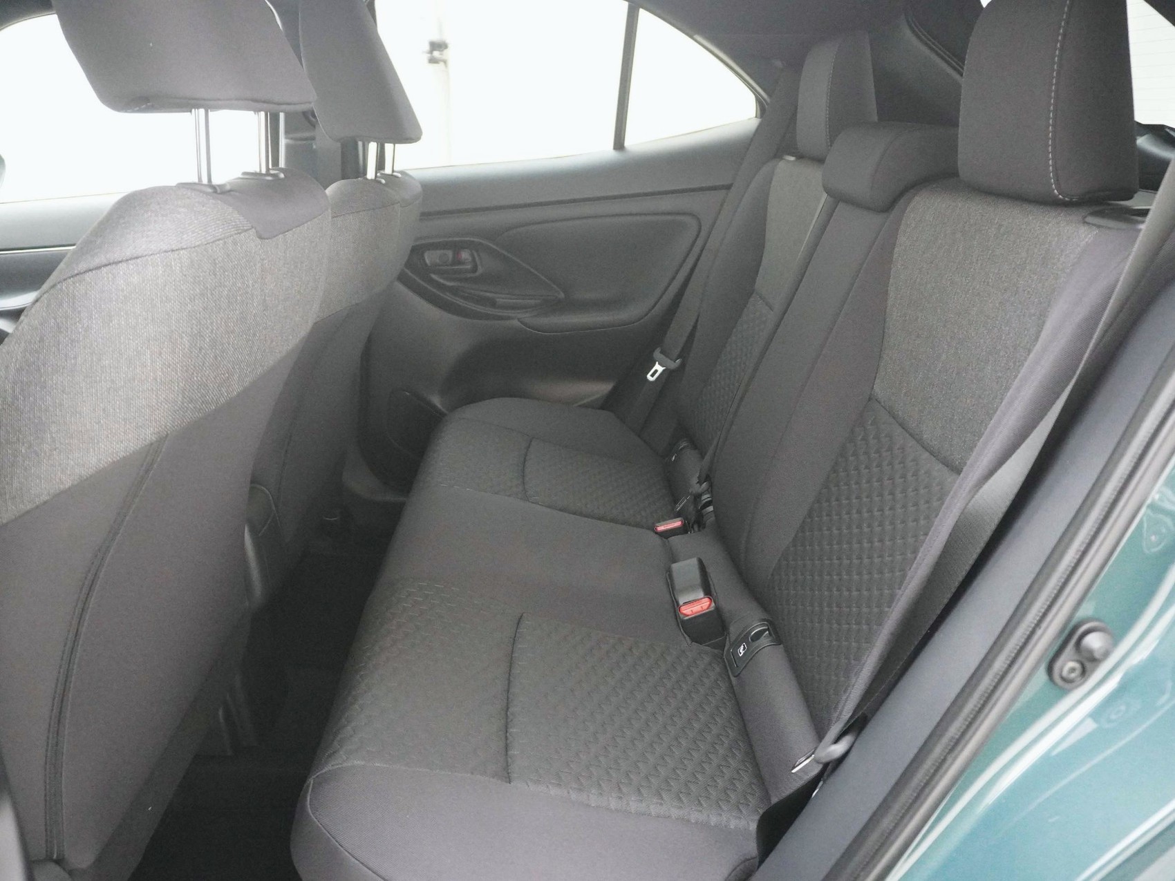 TOYOTA Yaris Cross 1.5 HSD Trend AWD-i ** 4x4 **-image-14