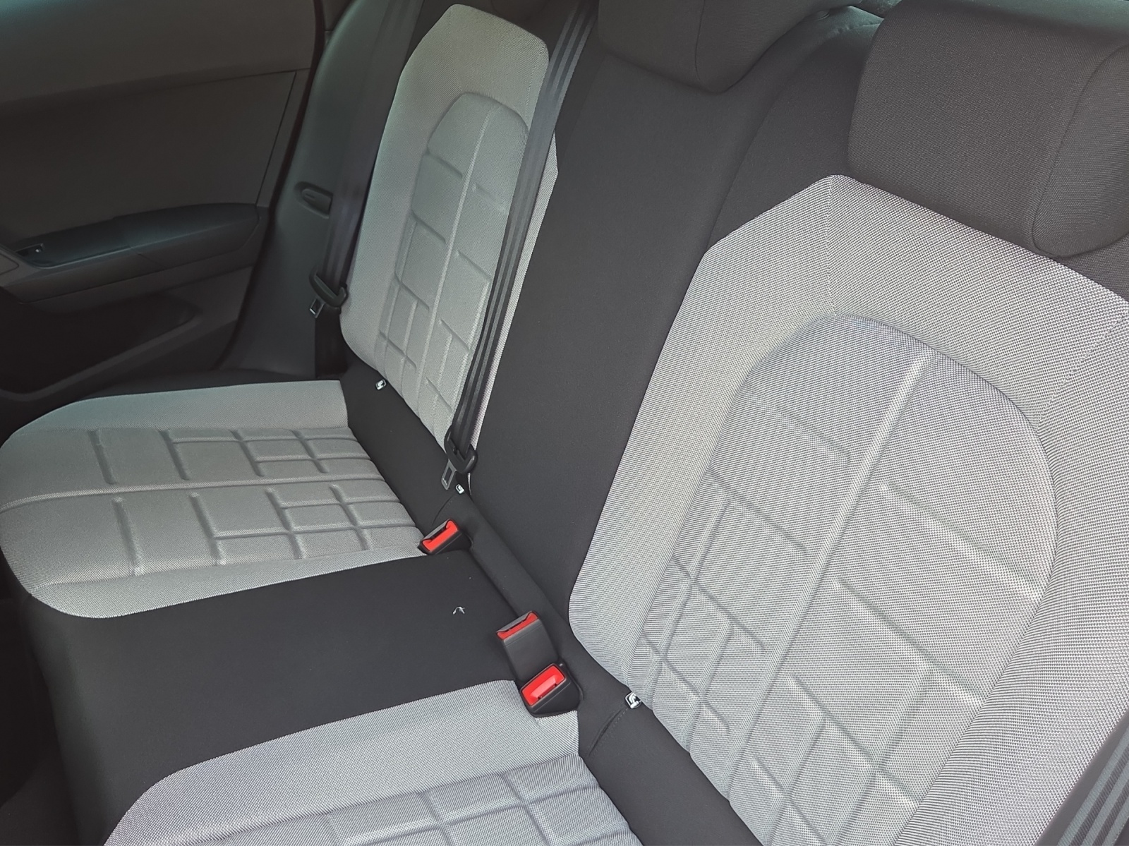 SEAT Ibiza 1.5 EcoTSI Move FR DSG-image-11