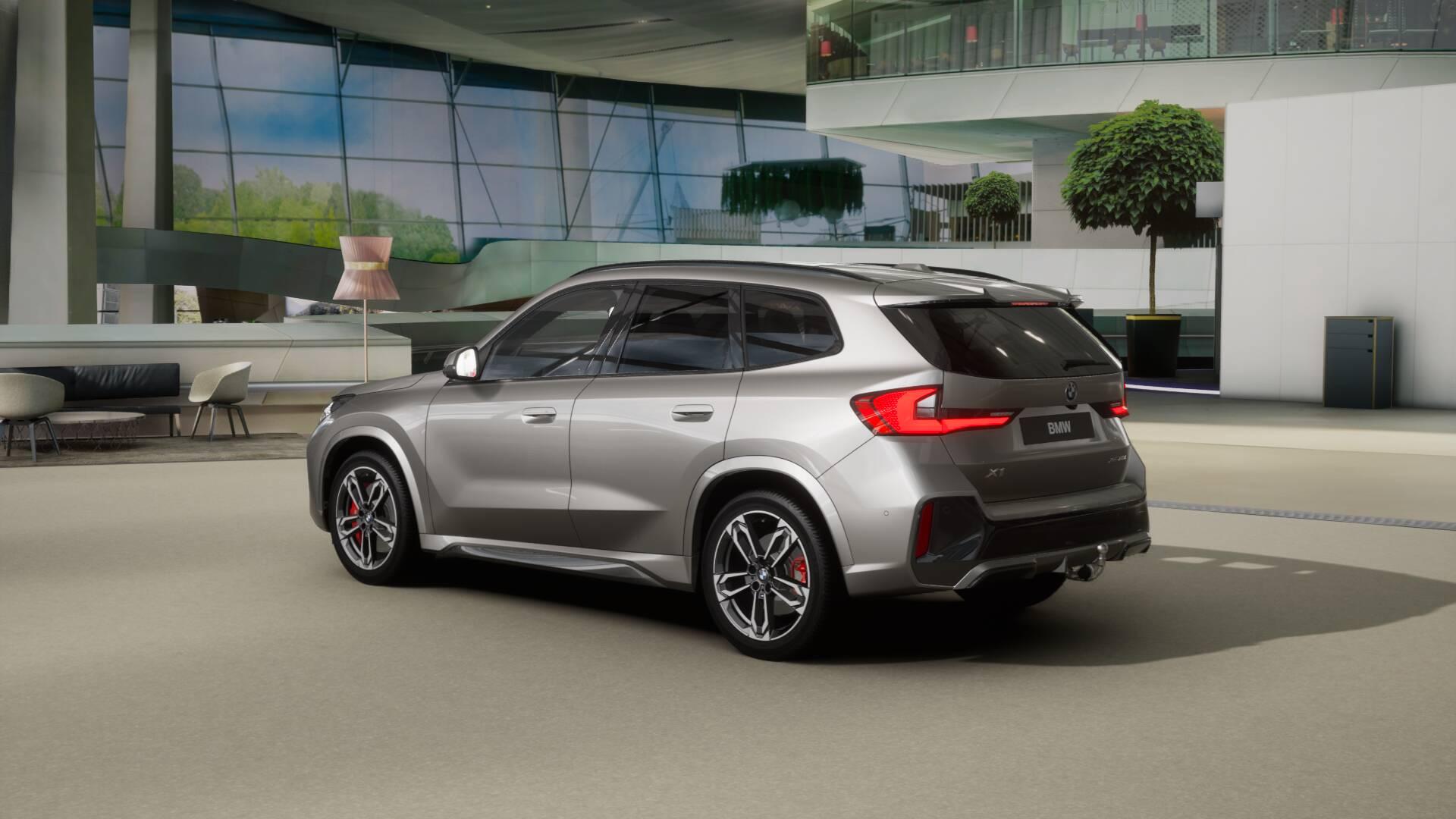 BMW X1 23i xDrive-image-1