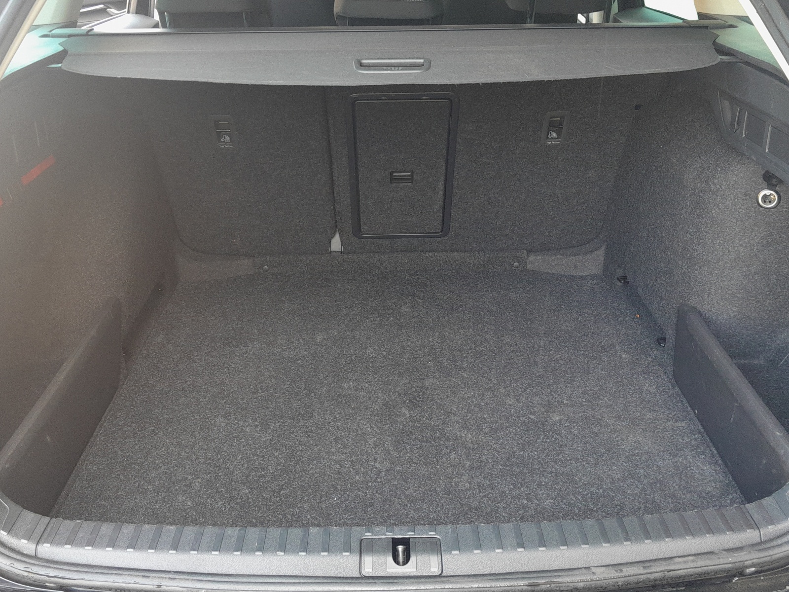 SKODA Octavia Combi 1.5 TSI mHEV DSG Dynamic-image-11