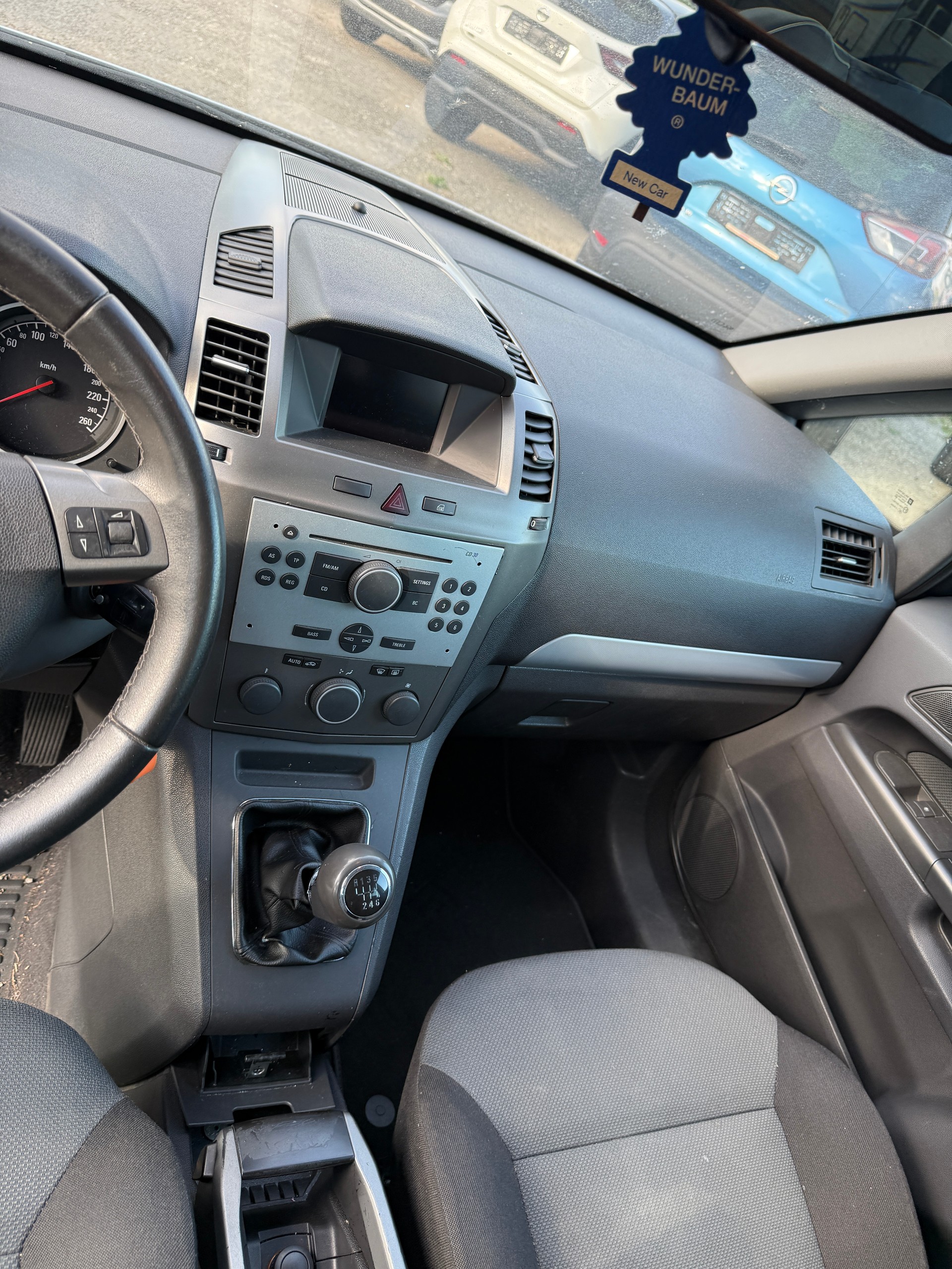 OPEL Zafira 2.2i 16V Enjoy-image-9