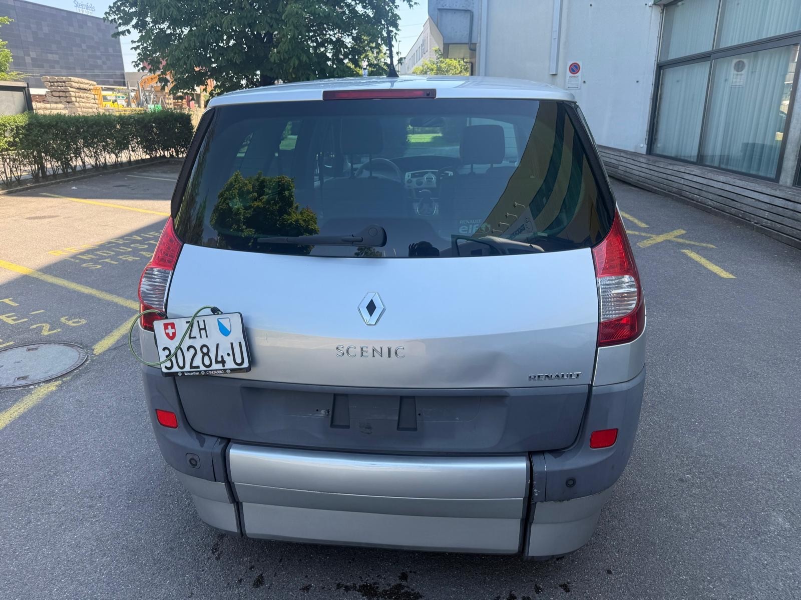 RENAULT Mégane-image-9