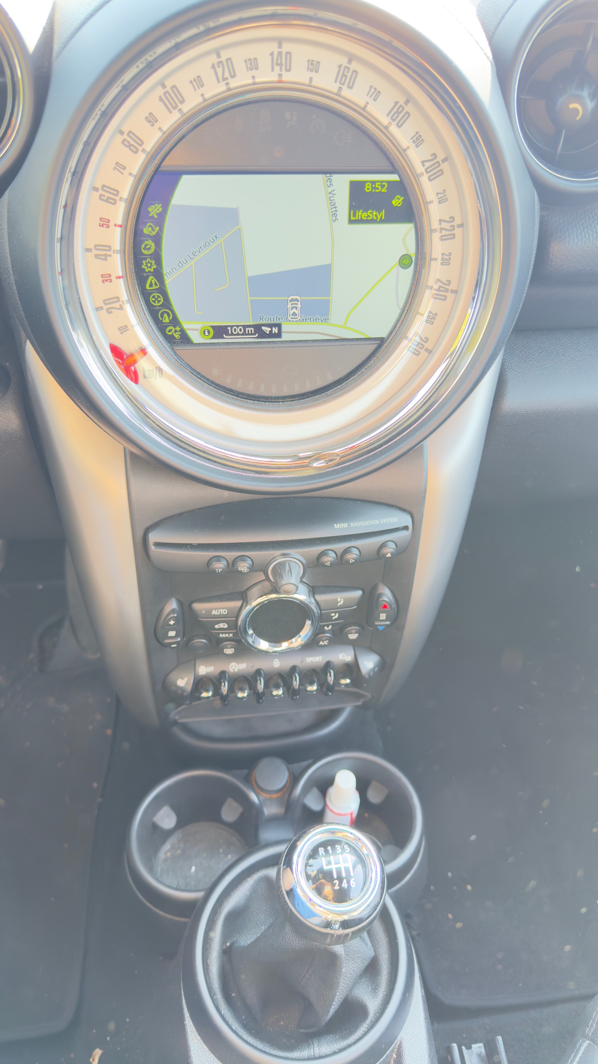 MINI Paceman Cooper ALL4-image-11