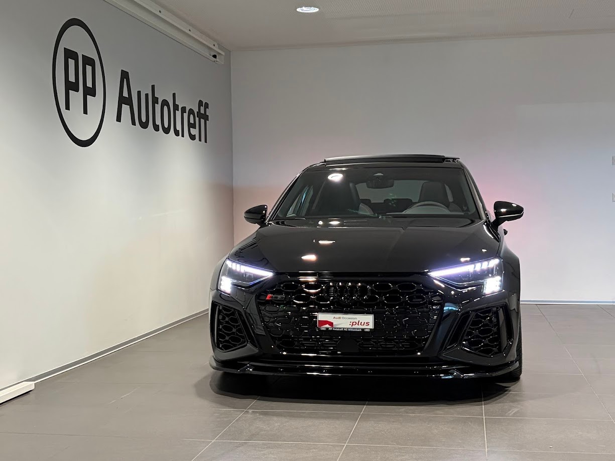 AUDI RS3 Sportback 2.5 TSI quattro S-tronic-image-0