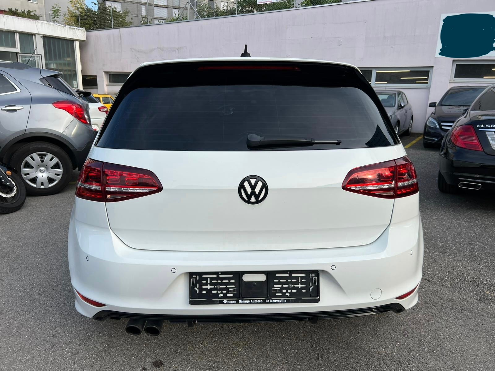 VW Golf 1.4 TSI Lounge R-Line DSG-image-7