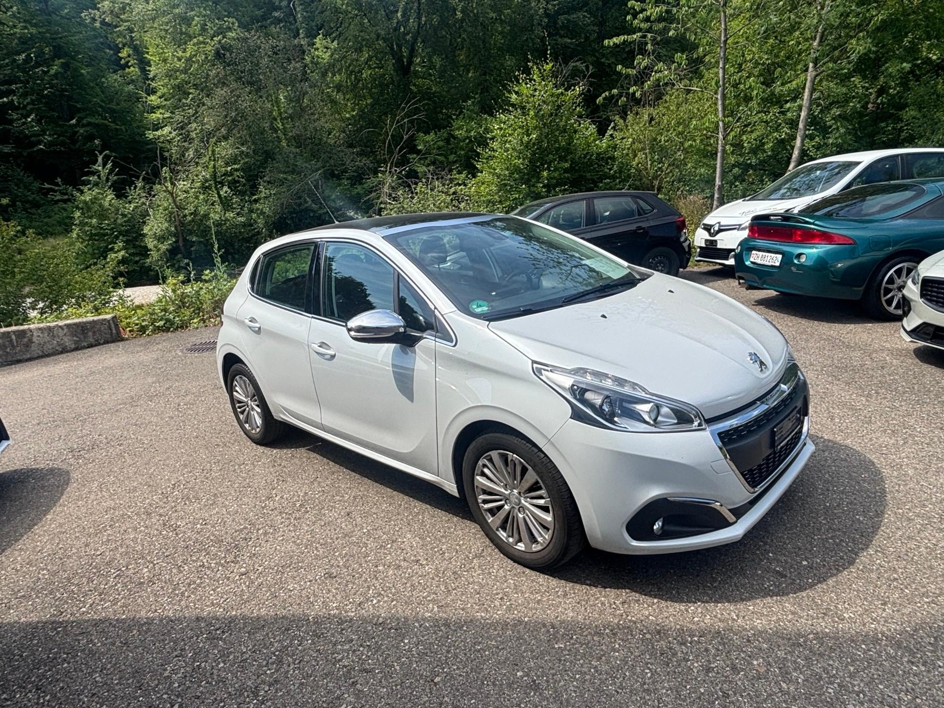 PEUGEOT 208 1.2 PureTech Allure S/S