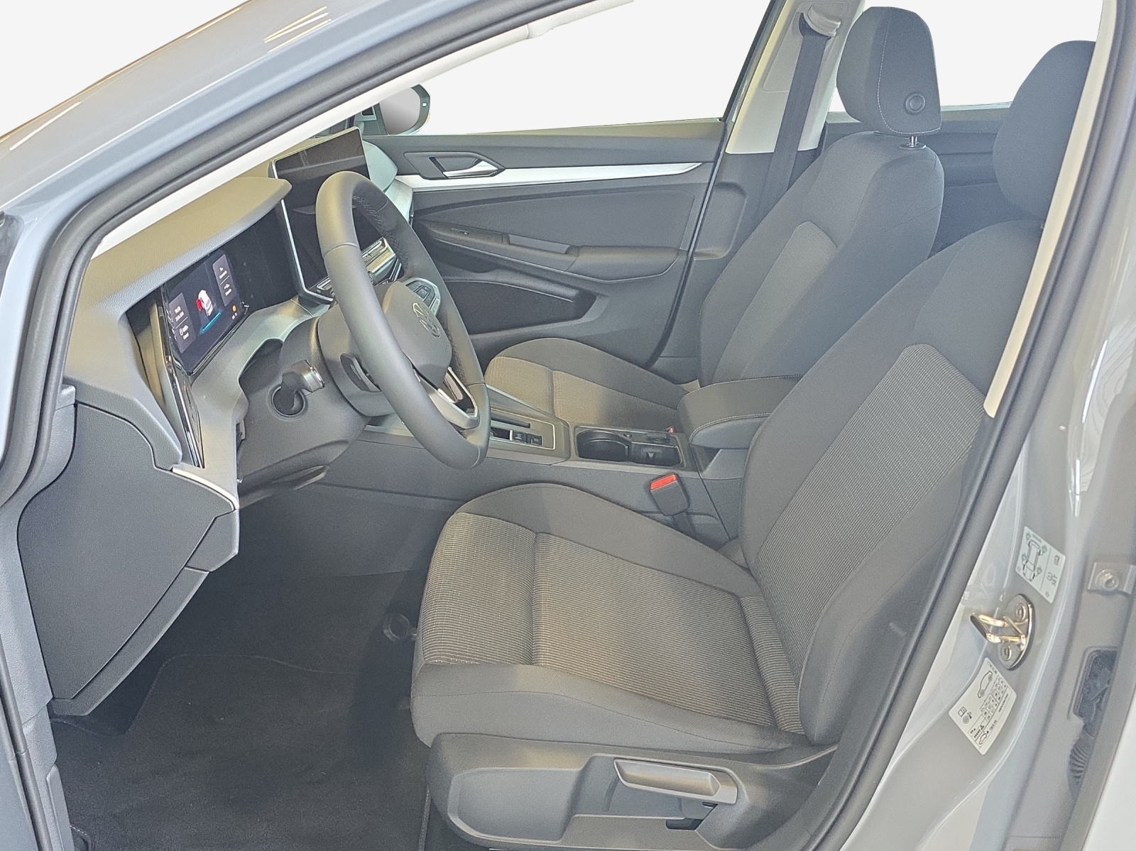 VW Golf 1.5 e TSI mHEV Value DSG-image-7