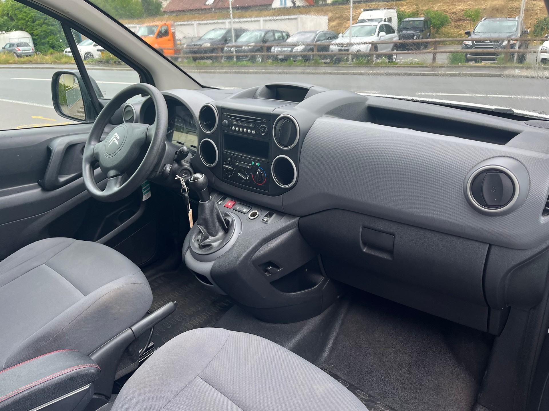 CITROEN Berlingo 1.6 HDi 600-image-2