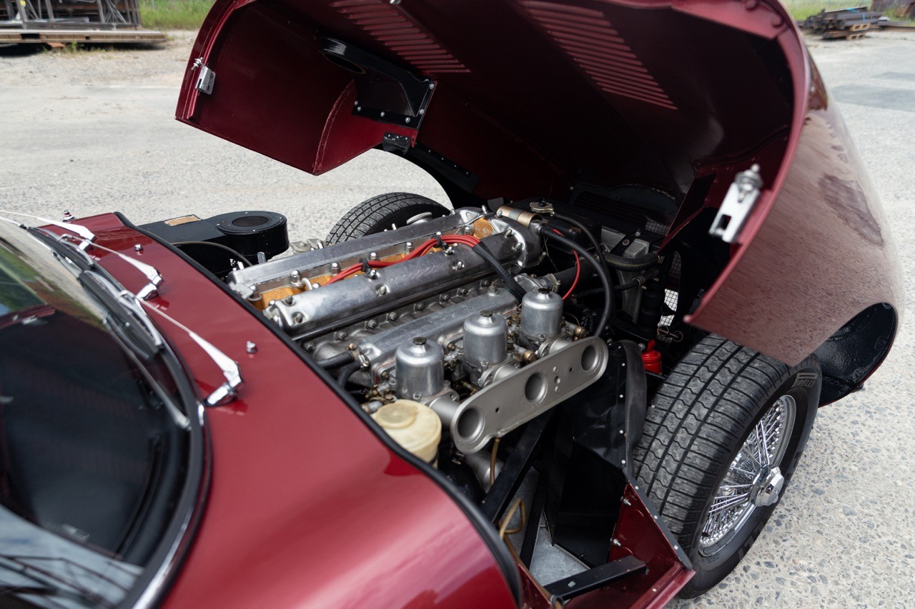 JAGUAR E Type Coupé Serie 1.5 4.2 Litre-image-15