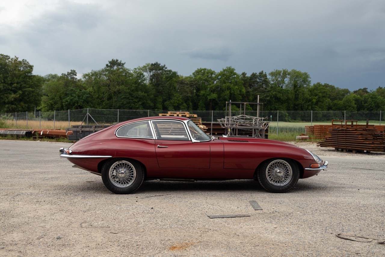 JAGUAR E Type Coupé Serie 1.5 4.2 Litre-image-5