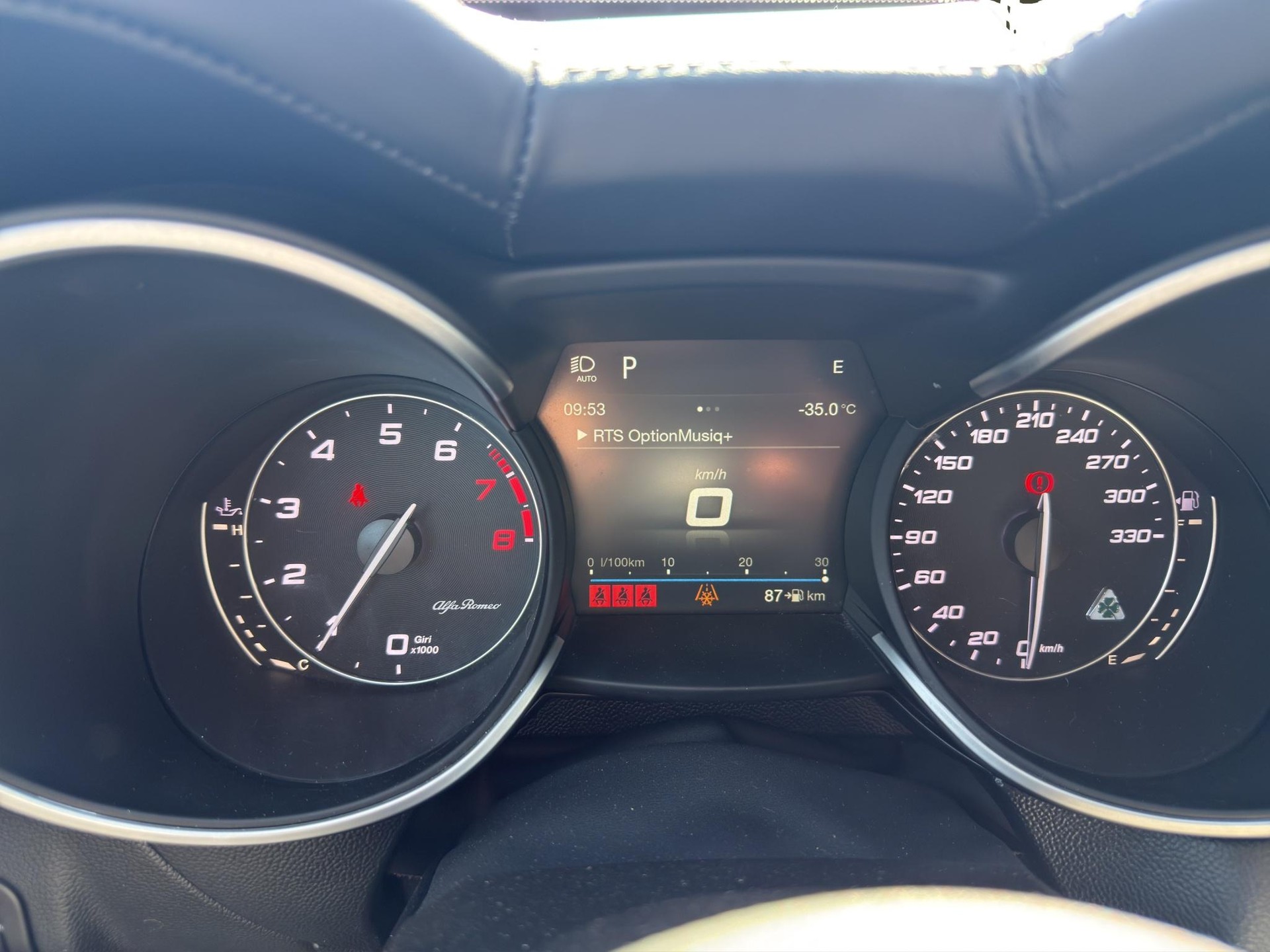 ALFA ROMEO Stelvio 2.9 V6 Biturbo Q4 Quadrifoglio-image-10