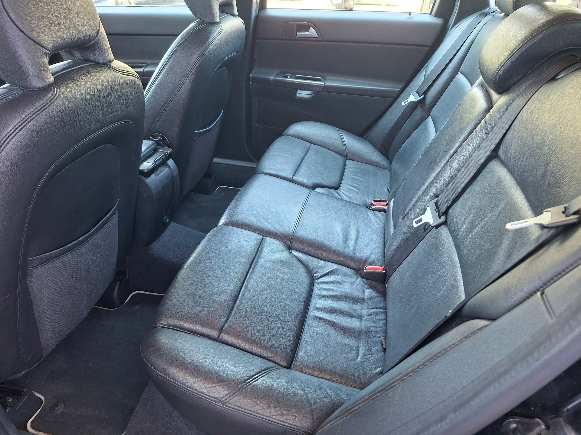 VOLVO V50 T5 Summum-image-9