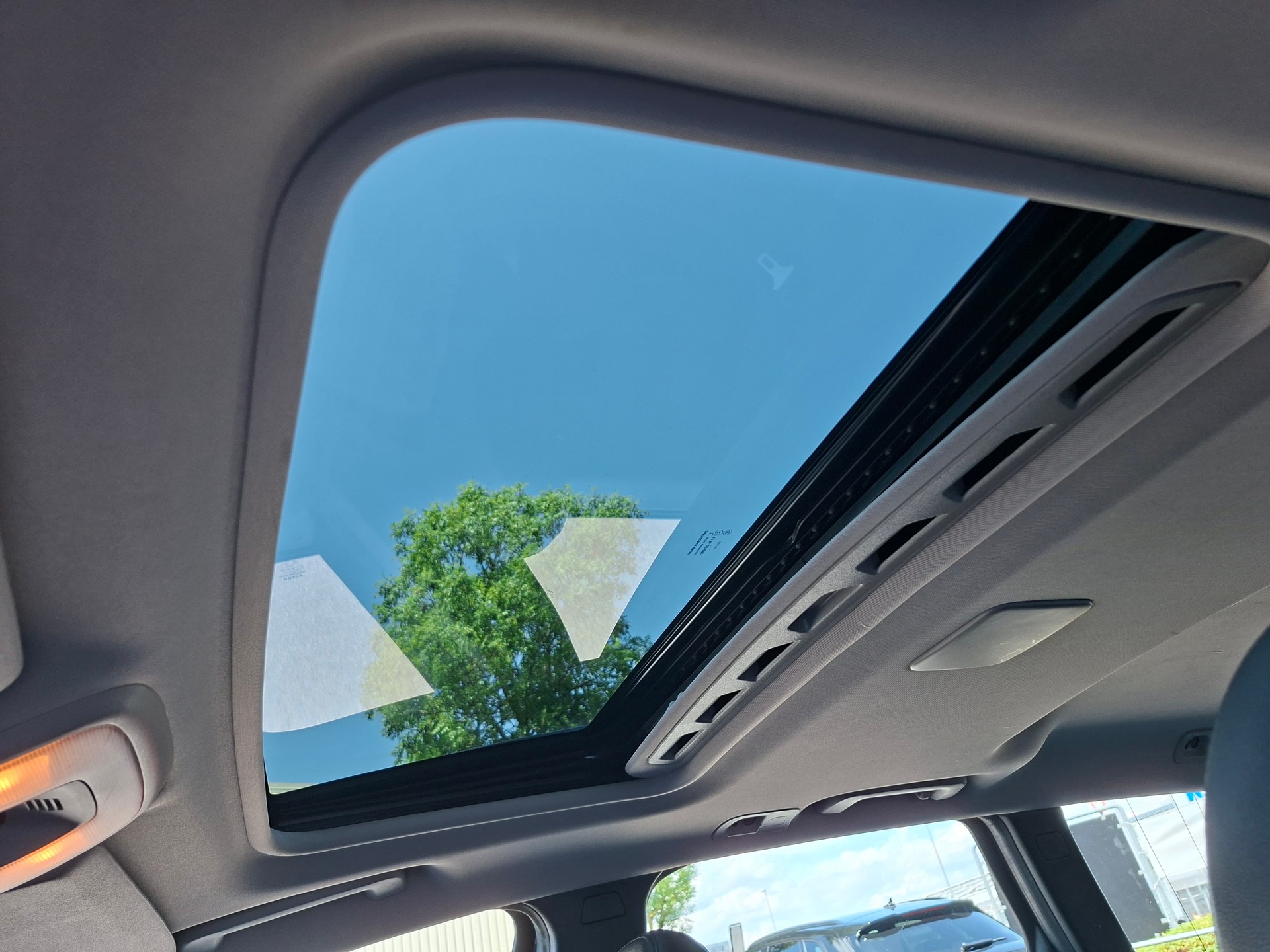 VOLVO V50 T5 Summum-image-12