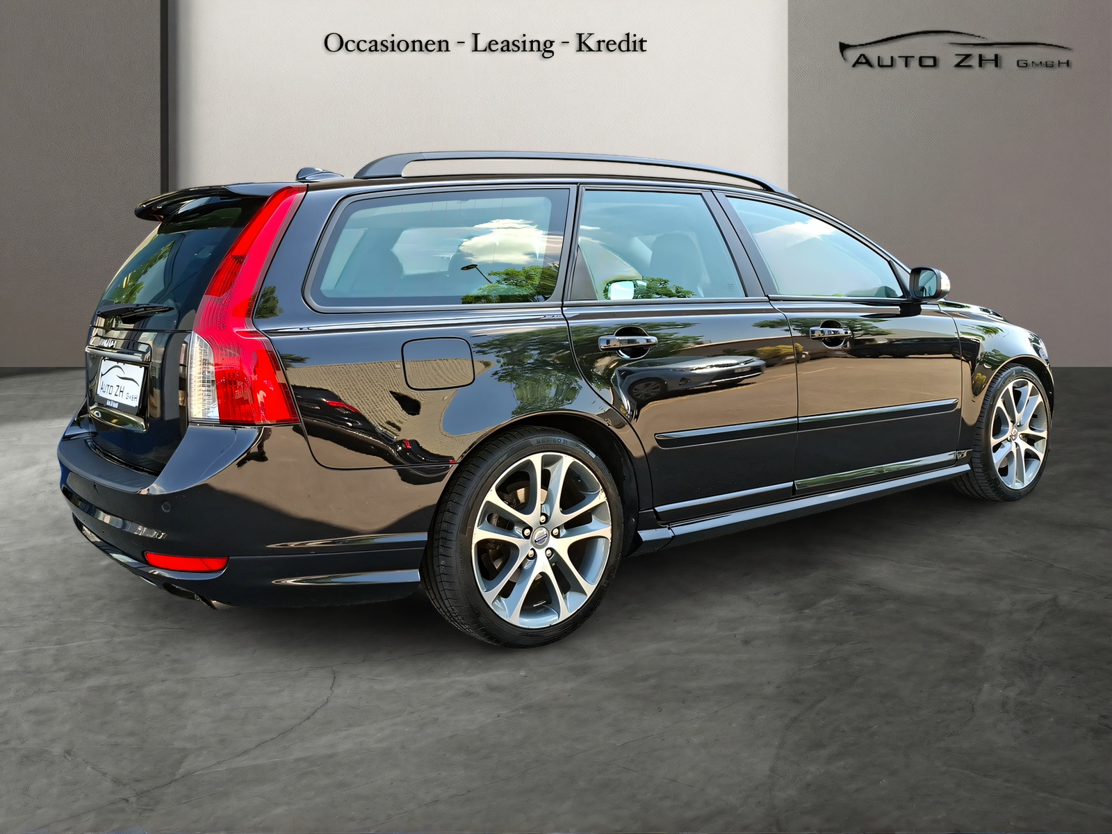 VOLVO V50 T5 Summum-image-3
