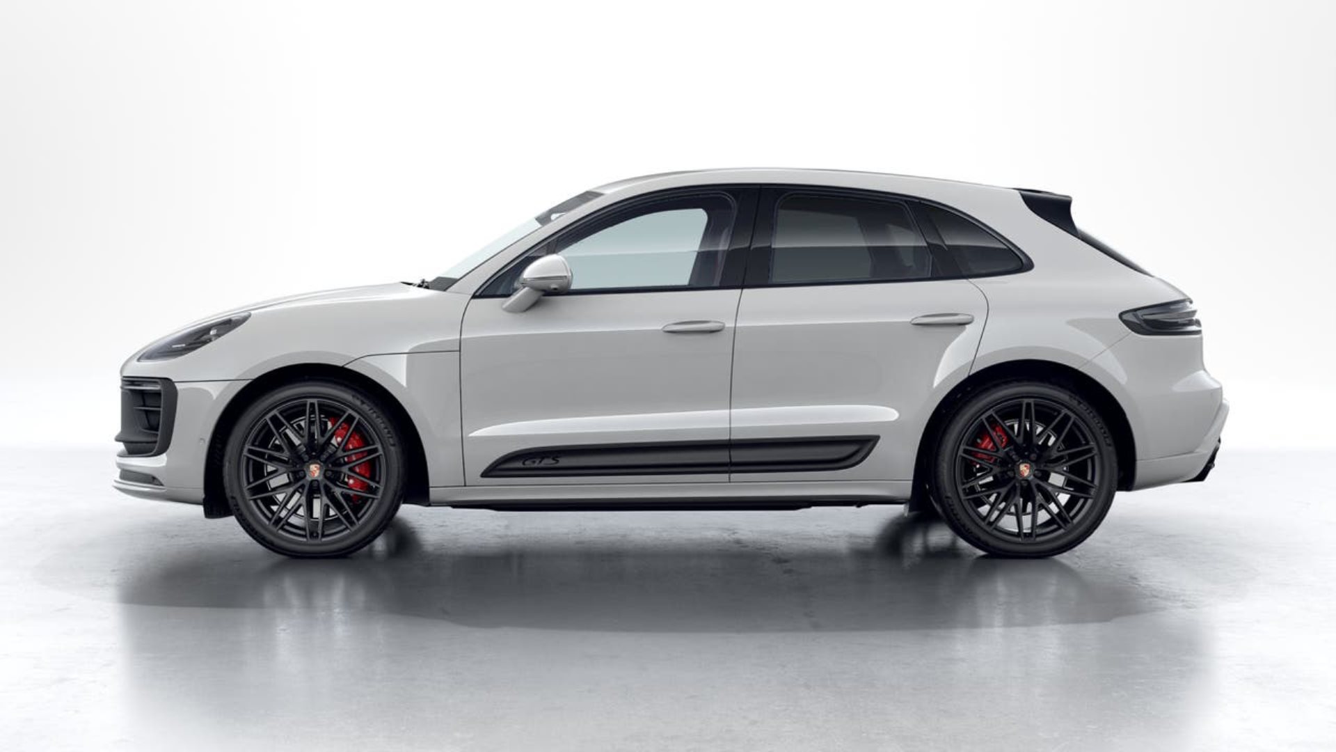 PORSCHE Macan GTS (MY23)-image-1