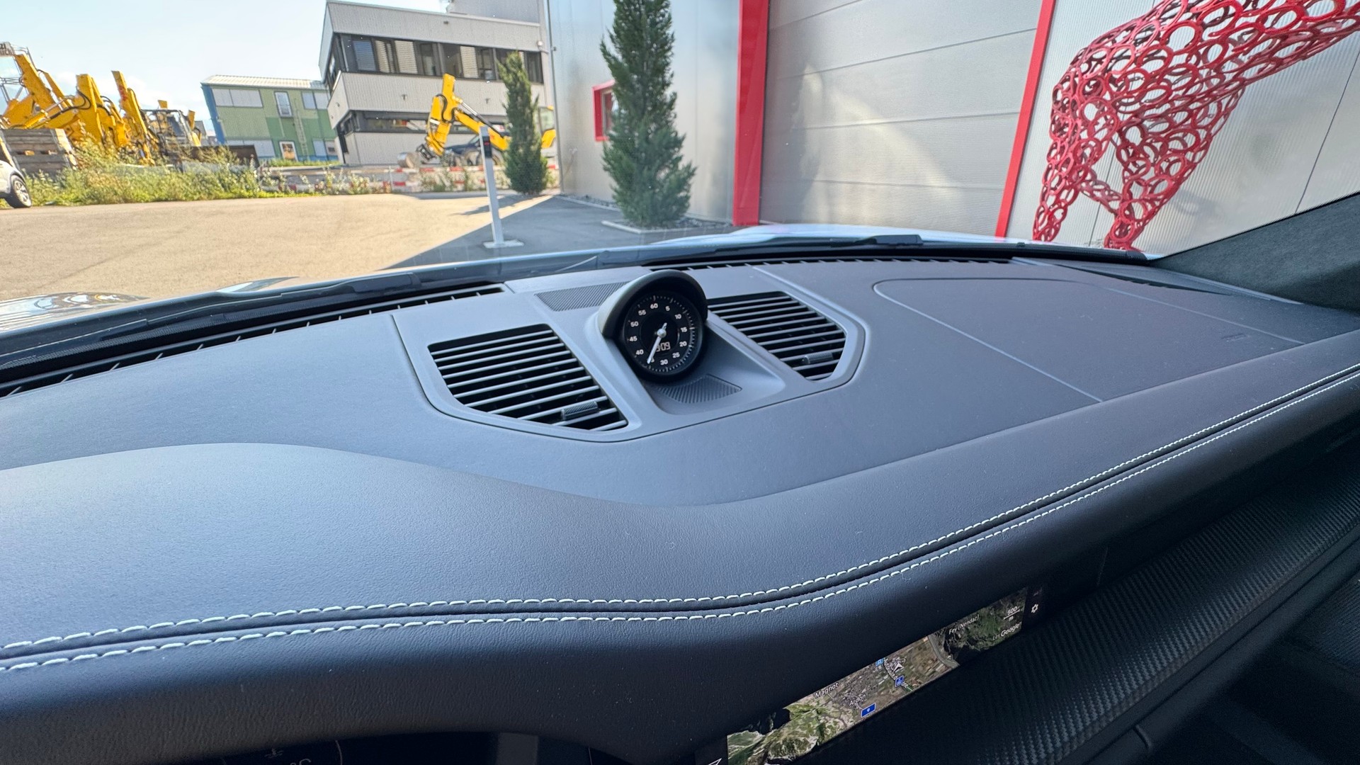 PORSCHE 911 Carrera 4 GTS PDK-image-29