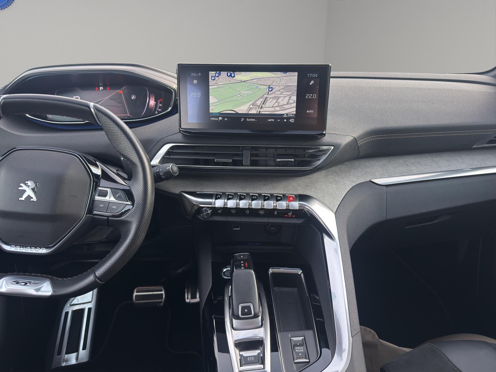 PEUGEOT 5008 1.6 PureTech GT Pack-image-5