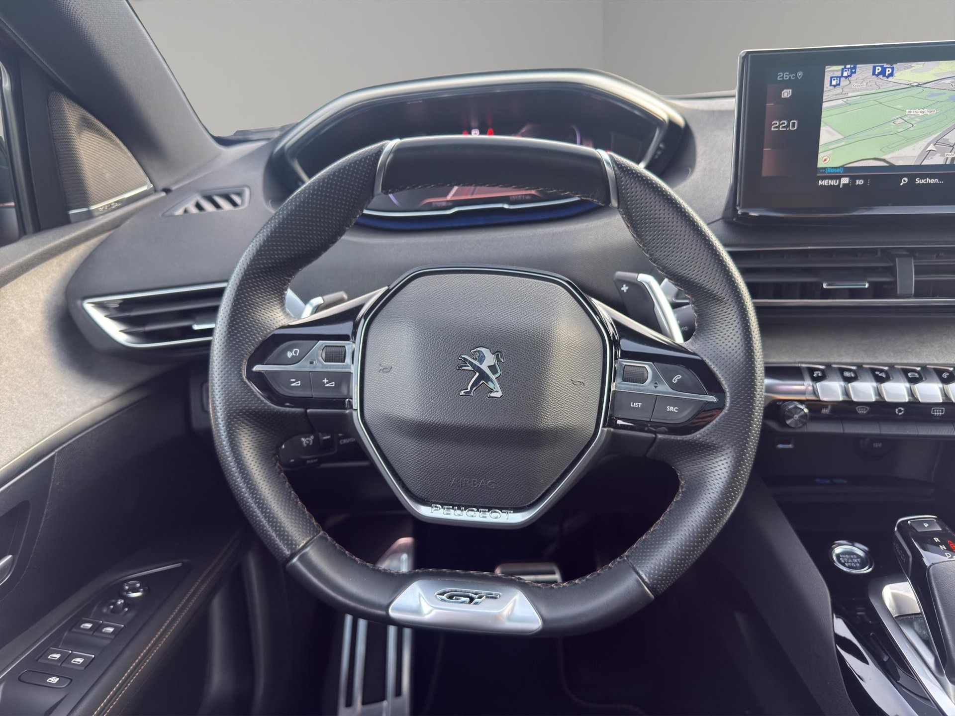 PEUGEOT 5008 1.6 PureTech GT Pack-image-4