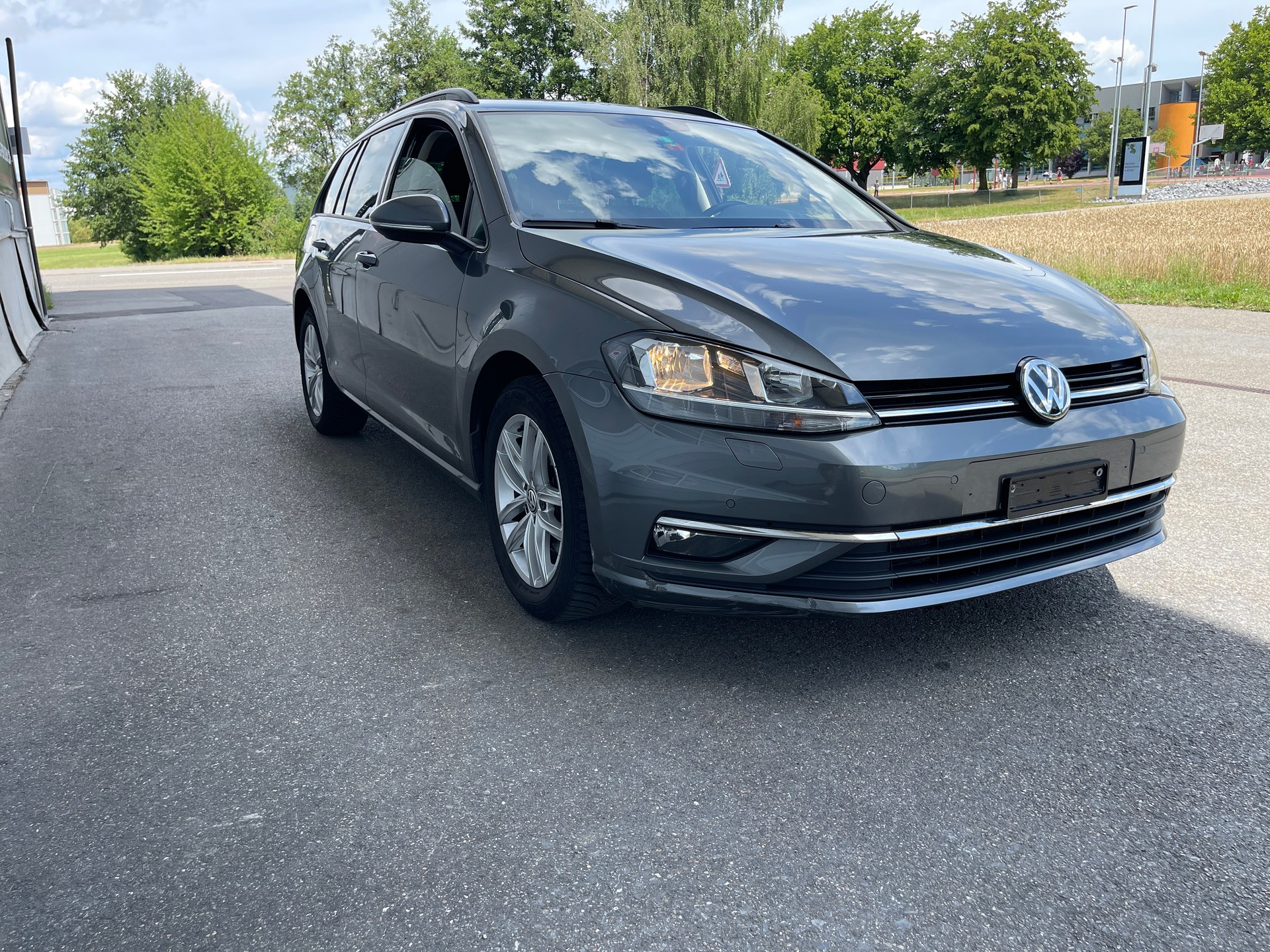 VW Golf Variant 1.6 TDI Comfortline-image-11