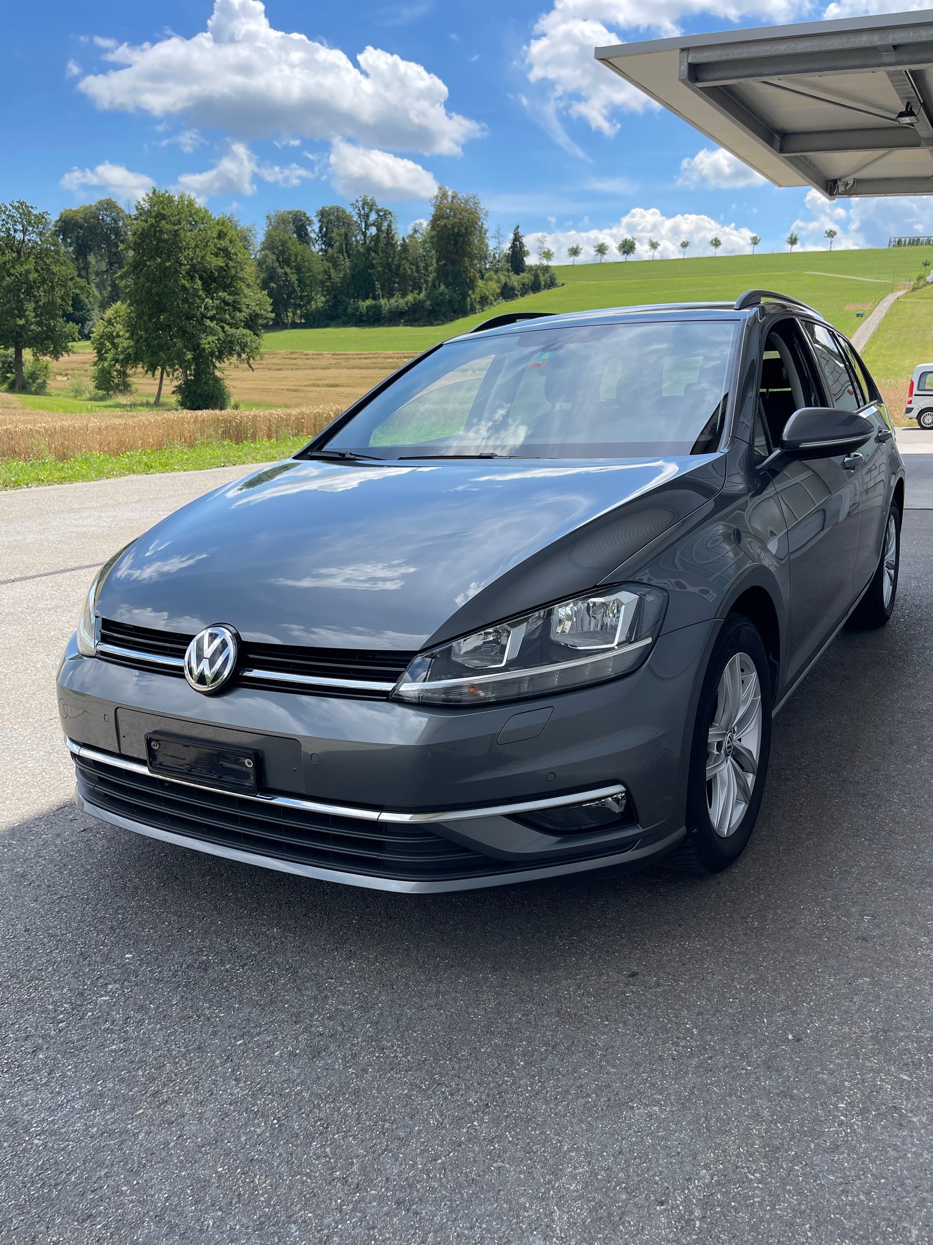 VW Golf Variant 1.6 TDI Comfortline-image-1
