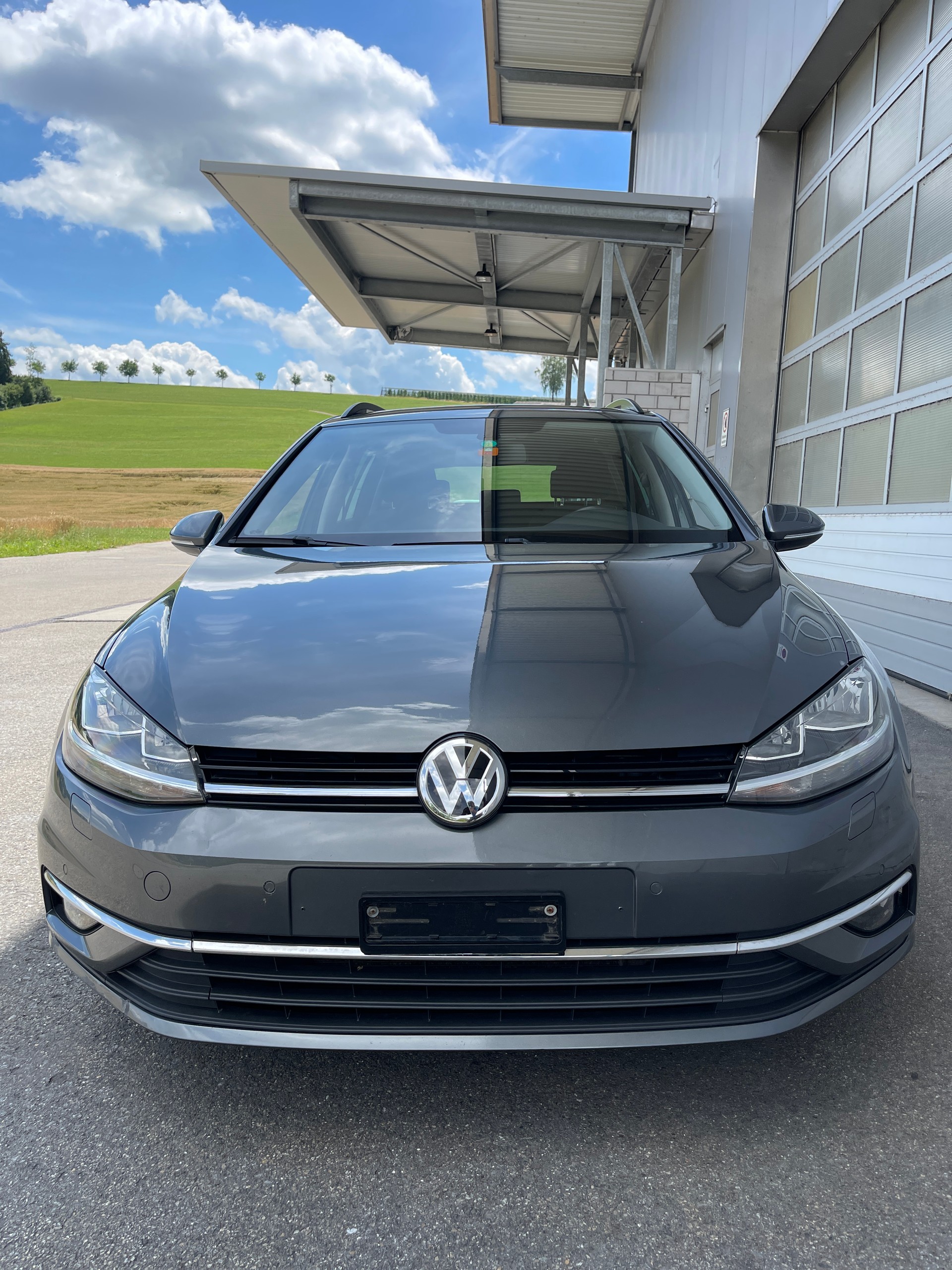 VW Golf Variant 1.6 TDI Comfortline-image-3