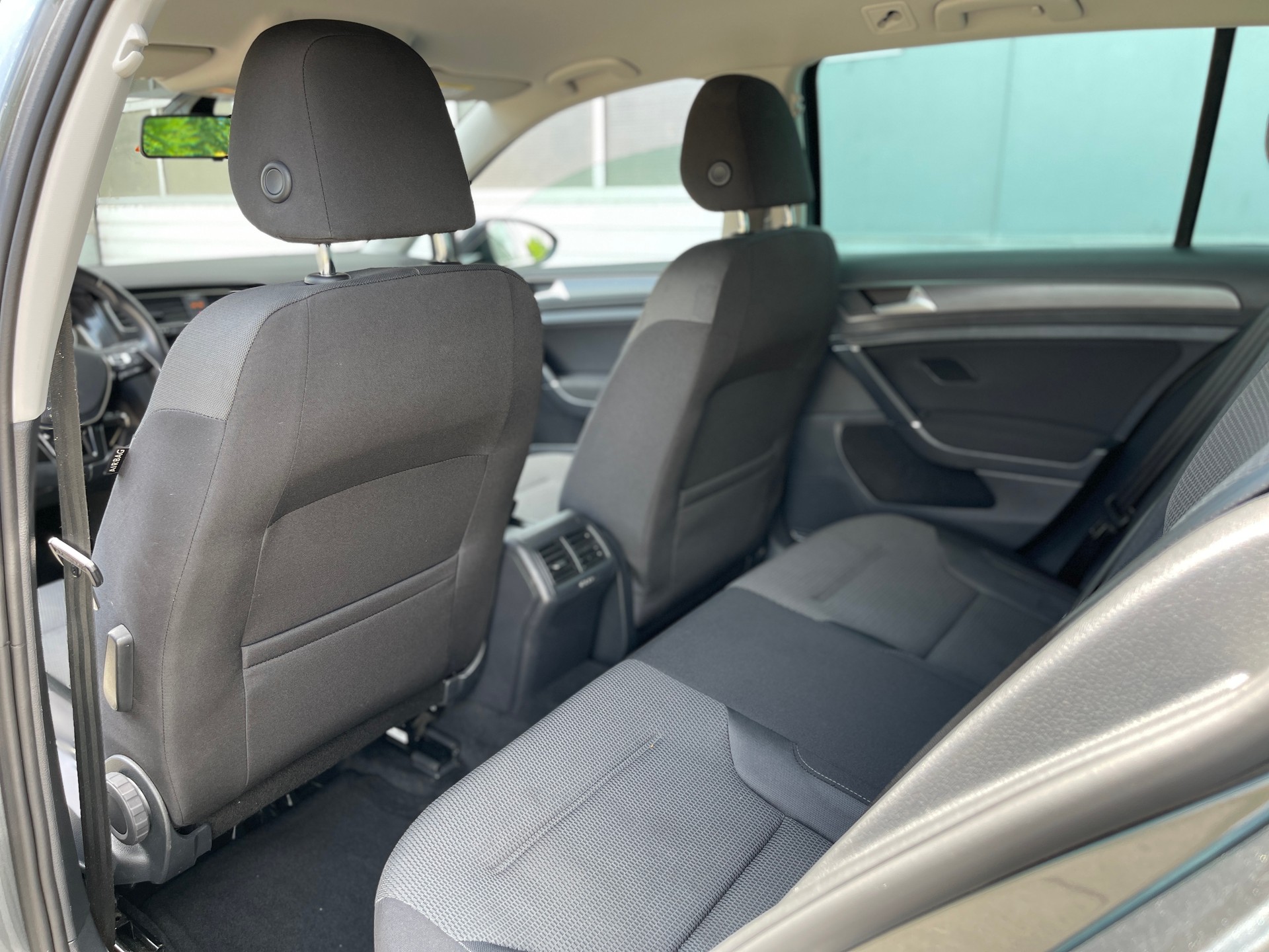 VW Golf Variant 1.6 TDI Comfortline-image-8