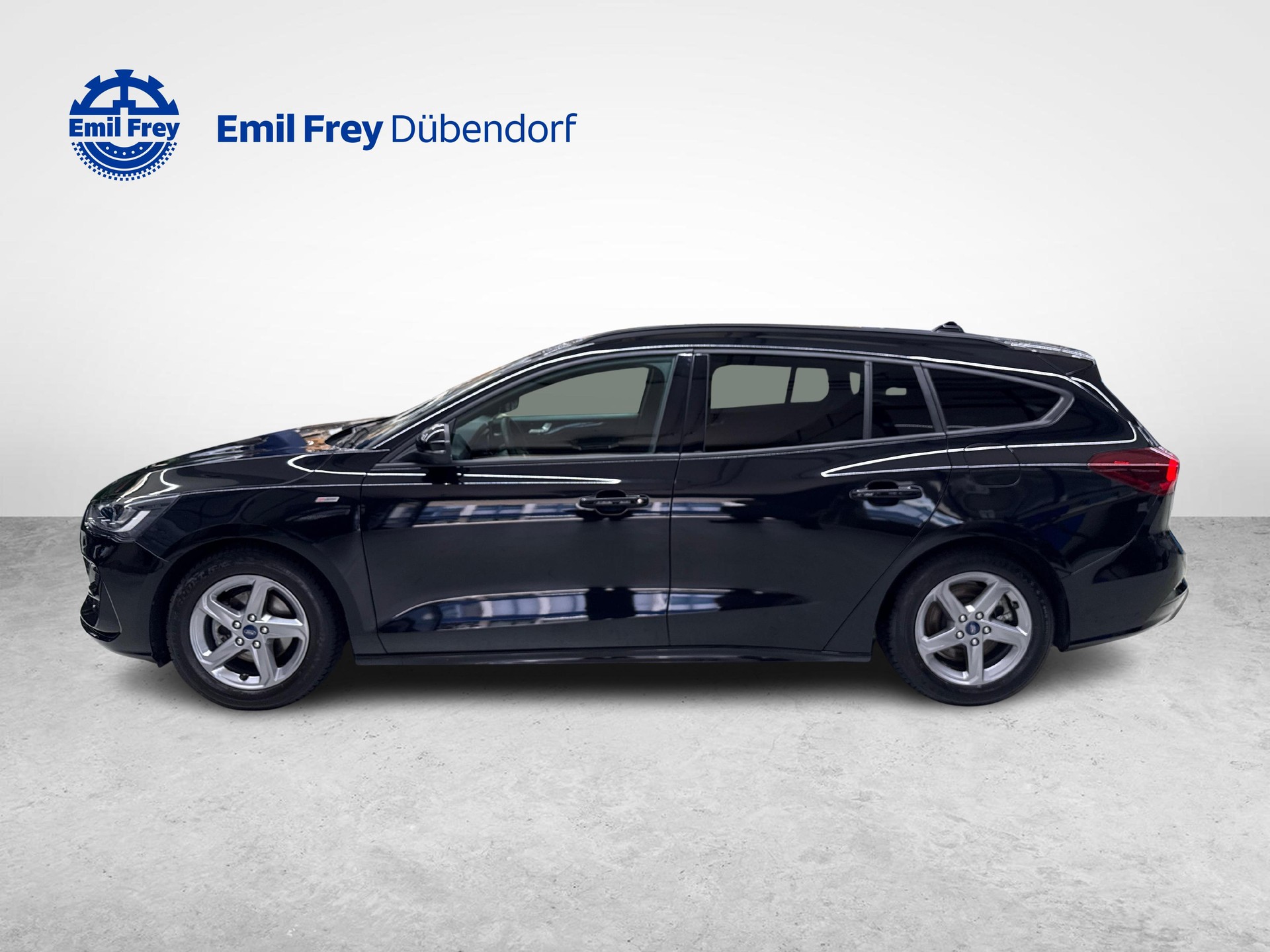 FORD Focus Station Wagon 1.0i EcoB Hybrid 125 ST-Line X-showroom-element-3