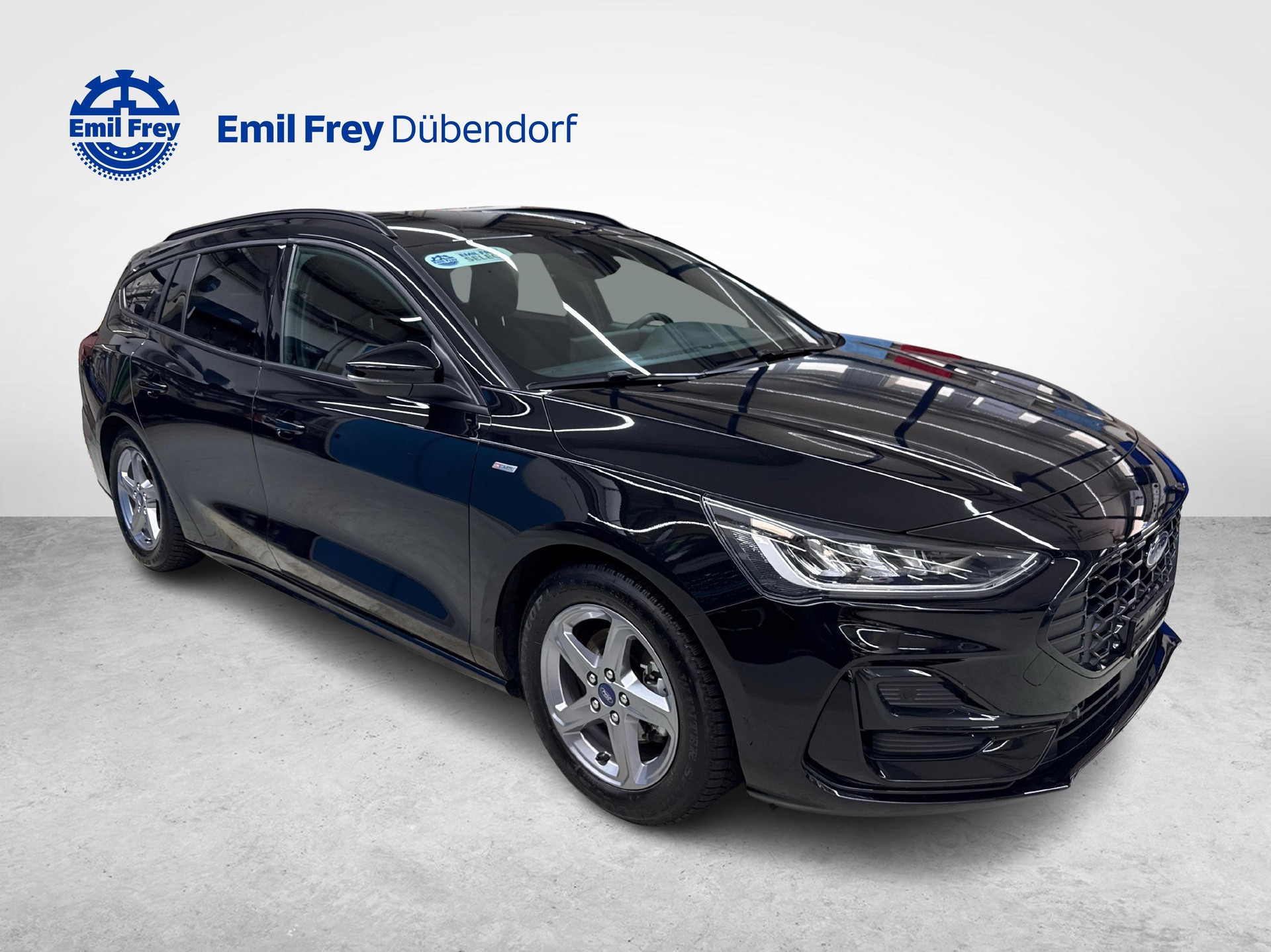 FORD Focus Station Wagon 1.0i EcoB Hybrid 125 ST-Line X