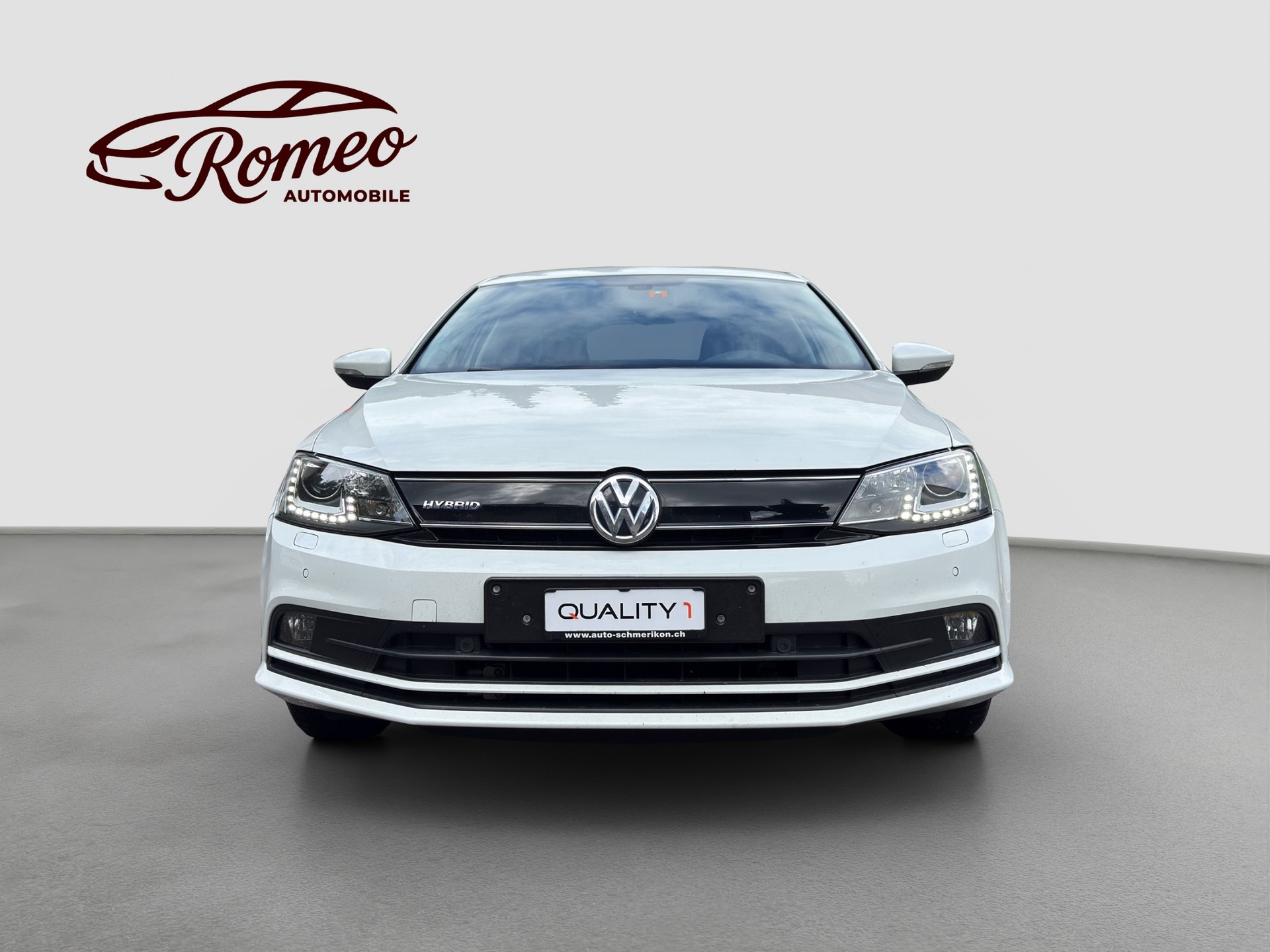 VW Jetta 1.4 TSI Hybrid Comfortline DSG ** Frisch ab MFK und Service **-image-4