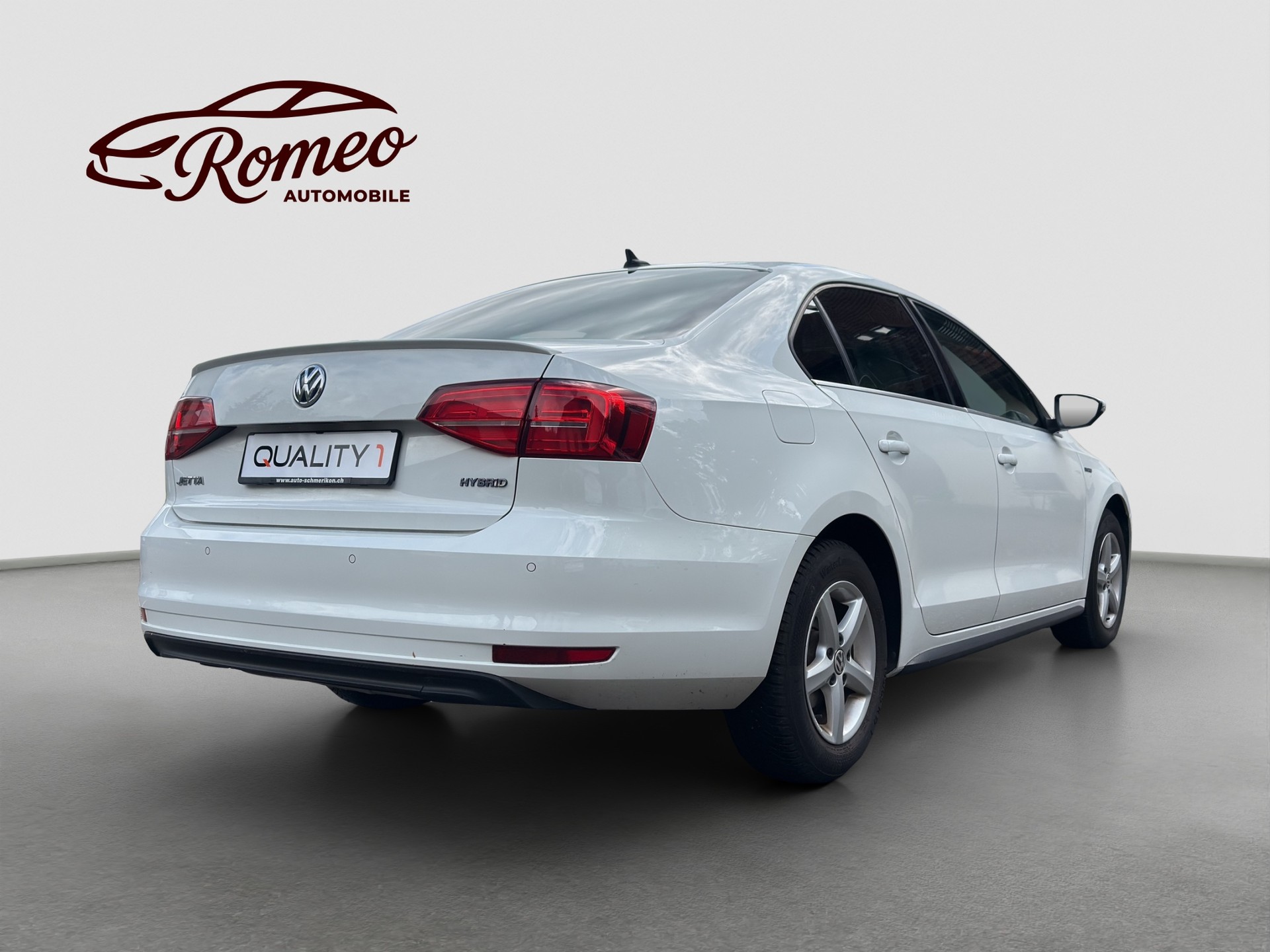 VW Jetta 1.4 TSI Hybrid Comfortline DSG ** Frisch ab MFK und Service **-image-1