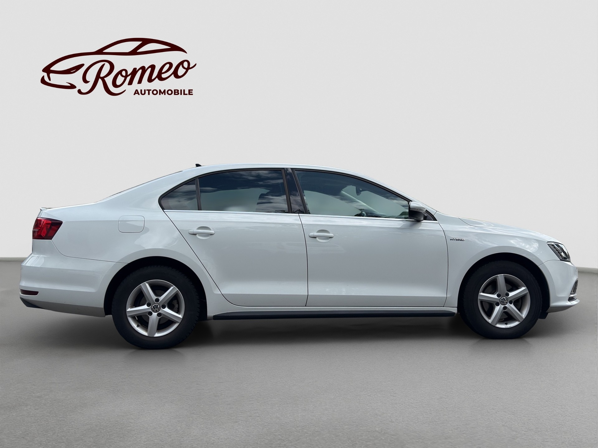 VW Jetta 1.4 TSI Hybrid Comfortline DSG ** Frisch ab MFK und Service **-image-6