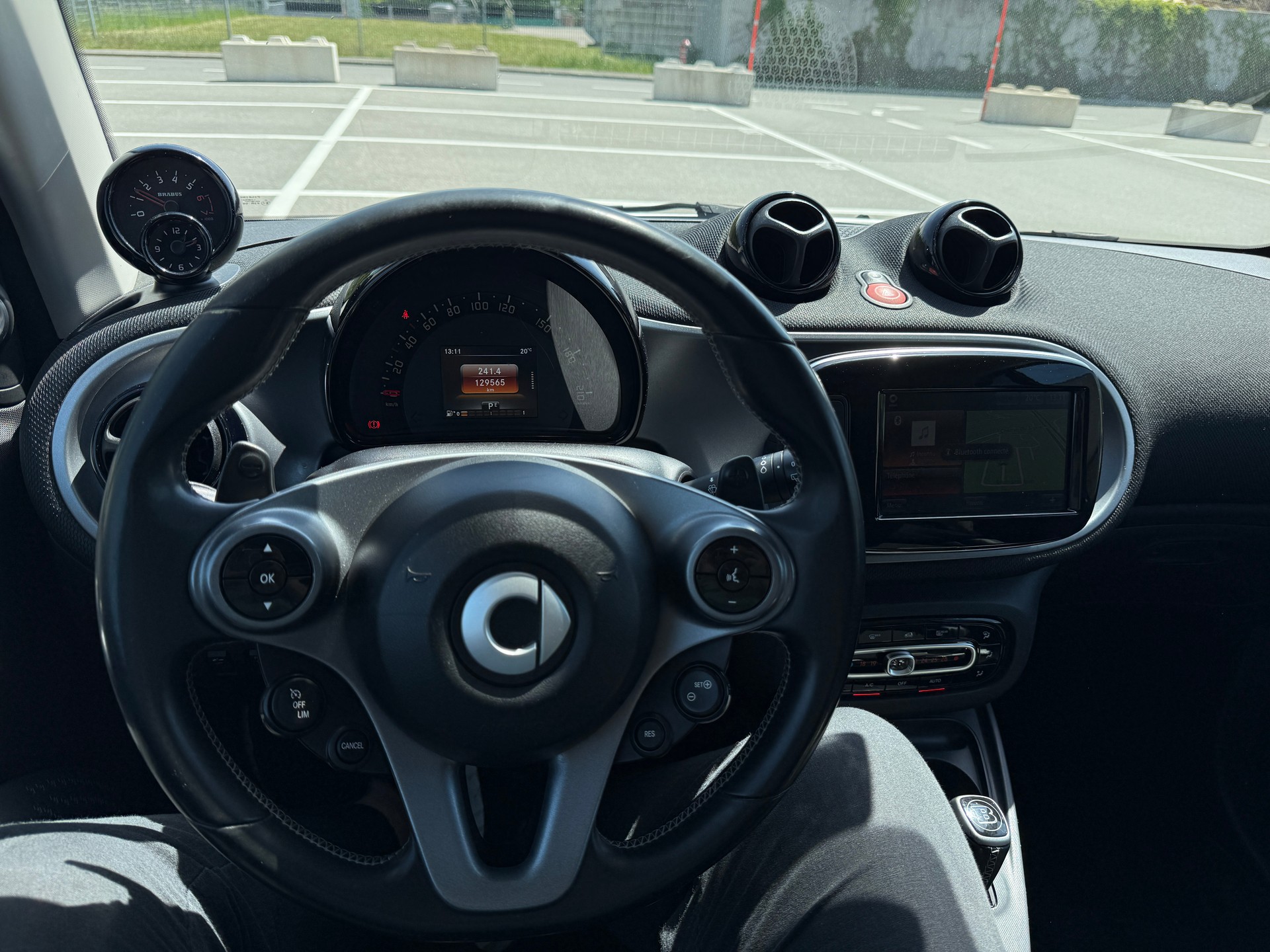 SMART fortwo Brabus twinmatic-image-11