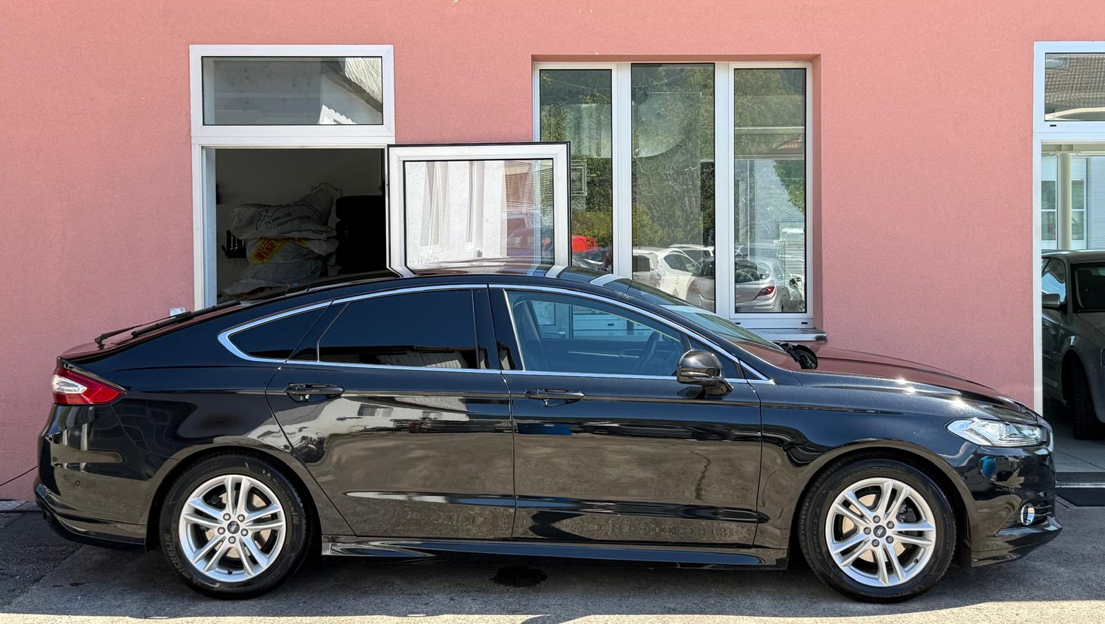 FORD Mondeo 2.0 EcoBoost SCTi Titanium Automatic / MFK 02.2026-image-2