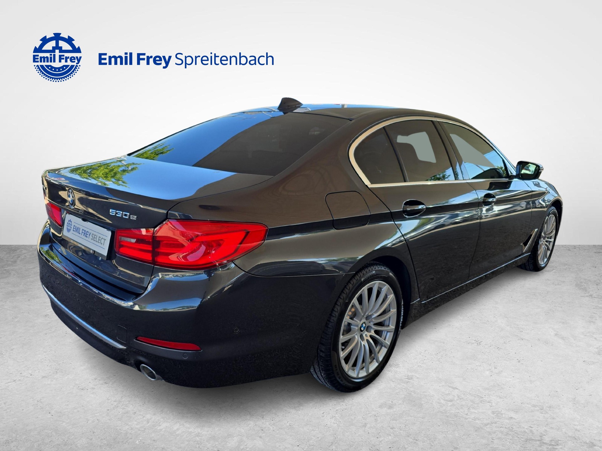 BMW 530e xDrive / Jetzt mit attraktivem 1.99% Leasing-image-5