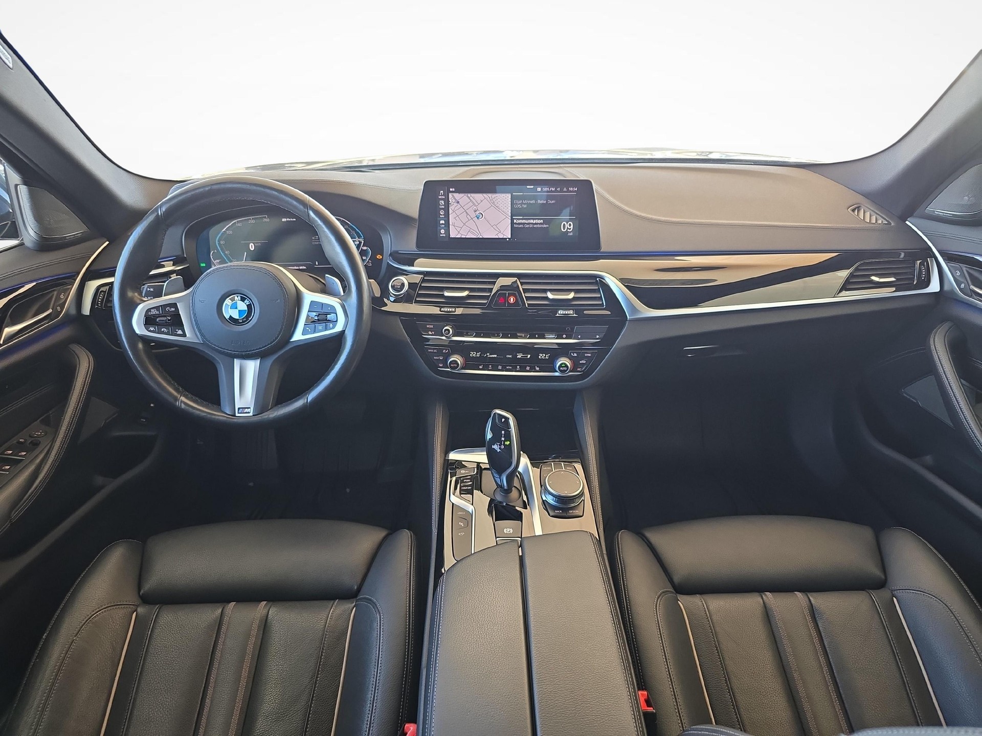 BMW 530e xDrive / Jetzt mit attraktivem 1.99% Leasing-image-9