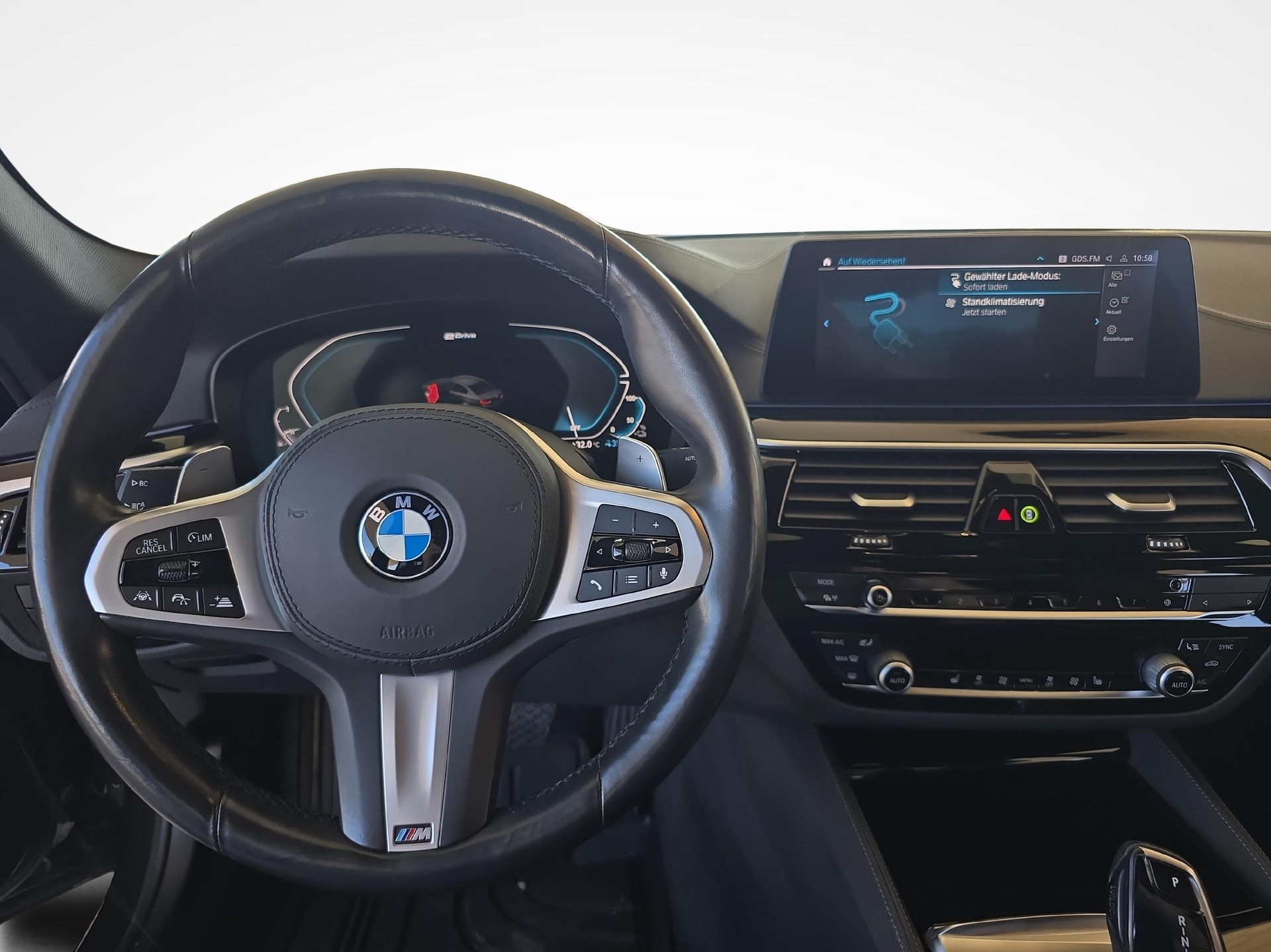 BMW 530e xDrive / Jetzt mit attraktivem 1.99% Leasing-image-15