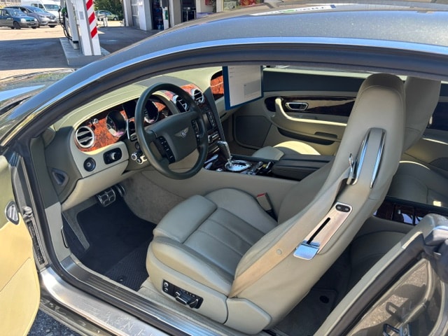 BENTLEY Continental GT 6.0-image-8