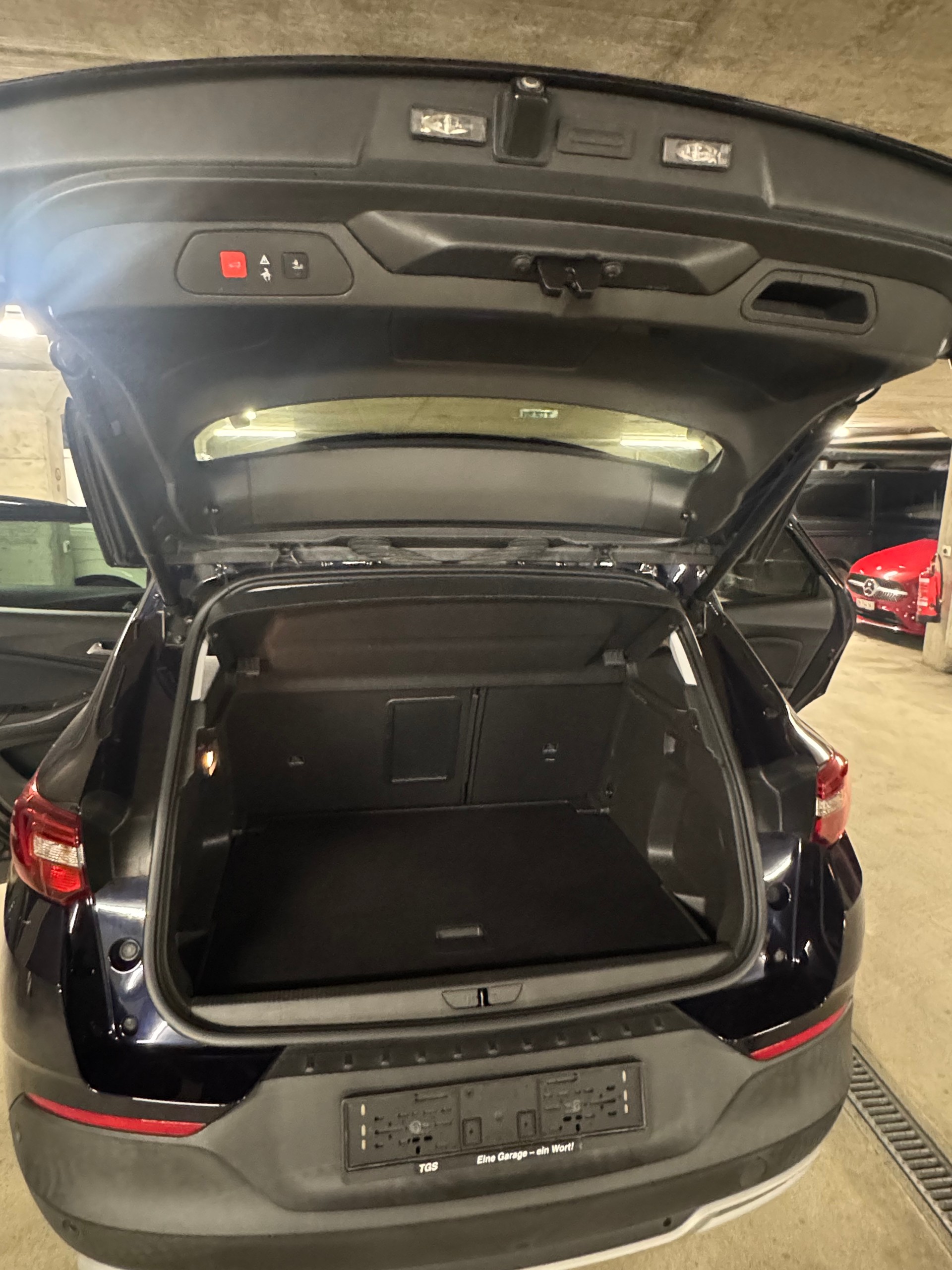OPEL Grandland X 1.6CDTi Excellence Automatik-image-10
