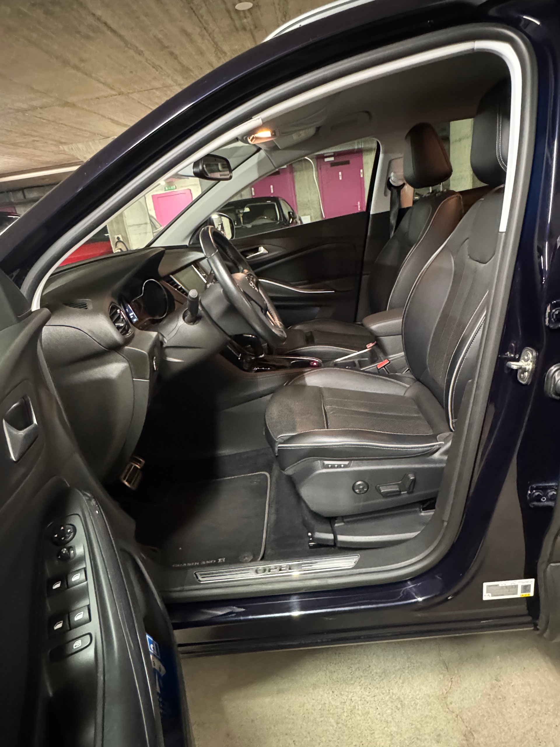 OPEL Grandland X 1.6CDTi Excellence Automatik-image-7
