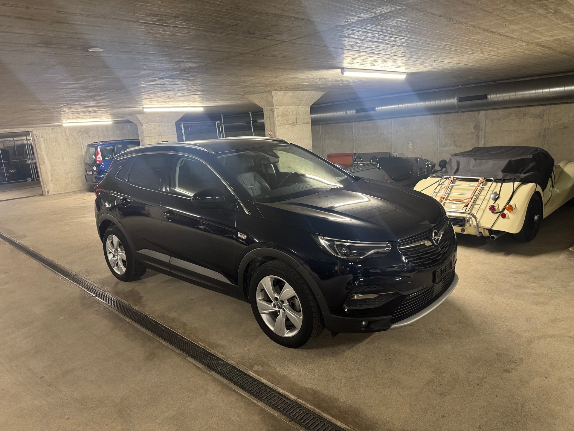 OPEL Grandland X 1.6CDTi Excellence Automatik-image-0