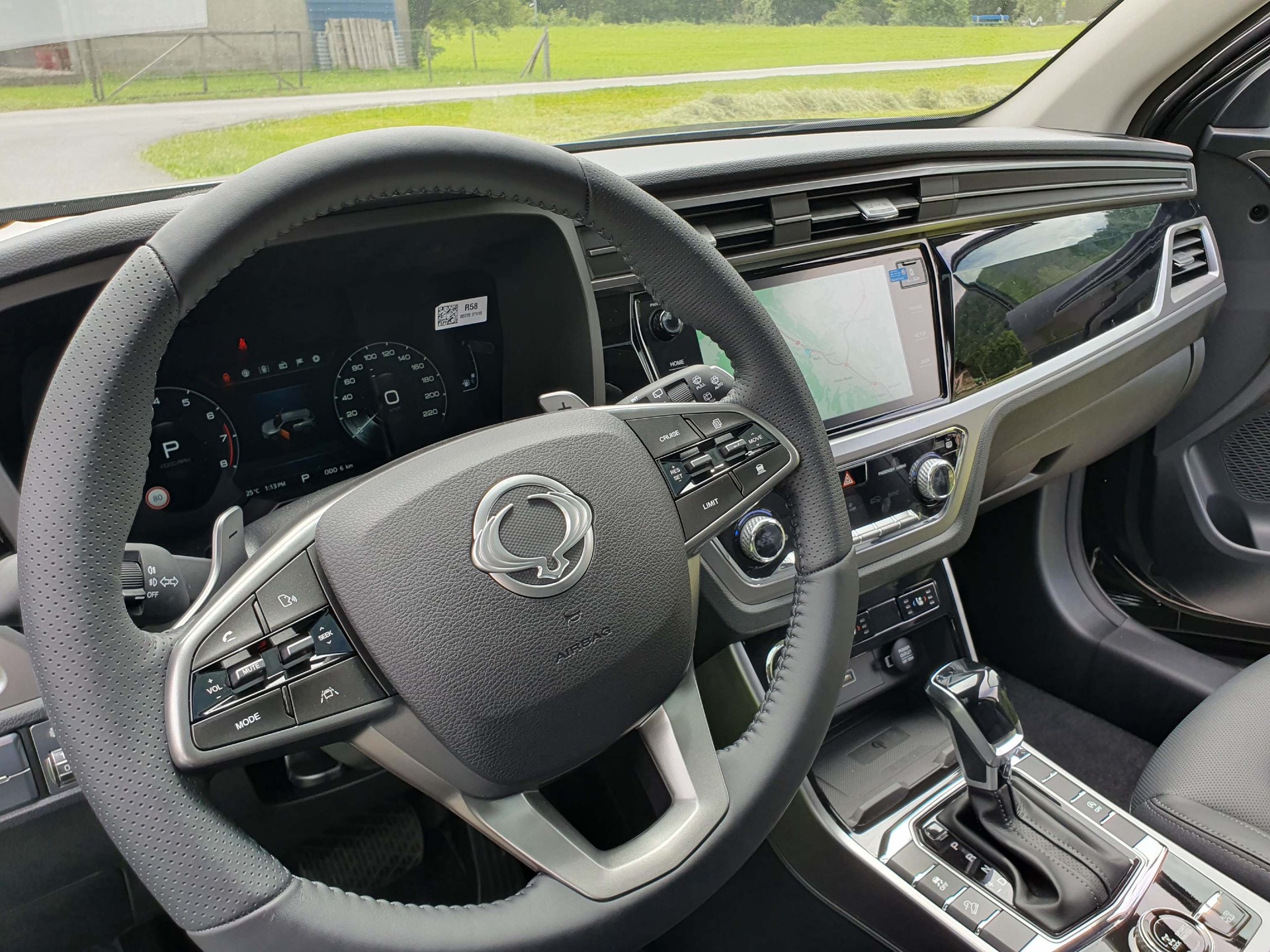 KGM-SsangYong Korando 1.5 Turbo GDi Titanium 4WD-image-13