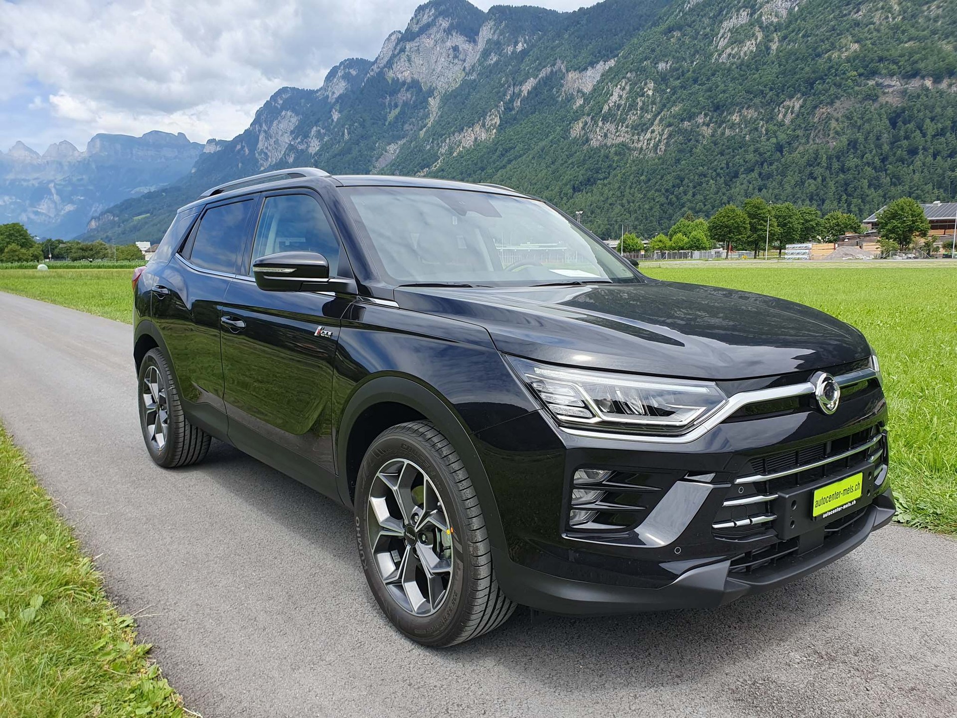 KGM-SsangYong Korando 1.5 Turbo GDi Titanium 4WD-image-0