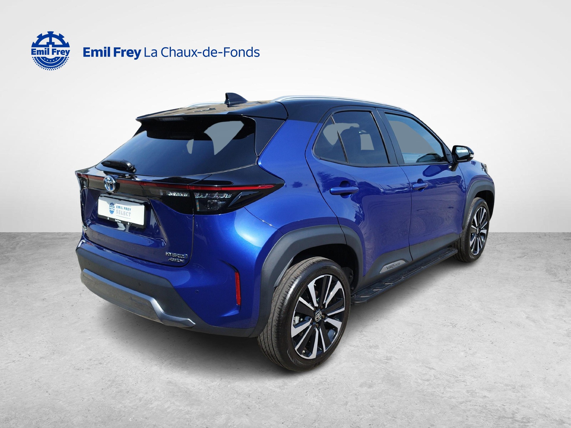 TOYOTA Yaris Cross 1.5 VVT-i HSD Premiere Edition AWD-i-image-3