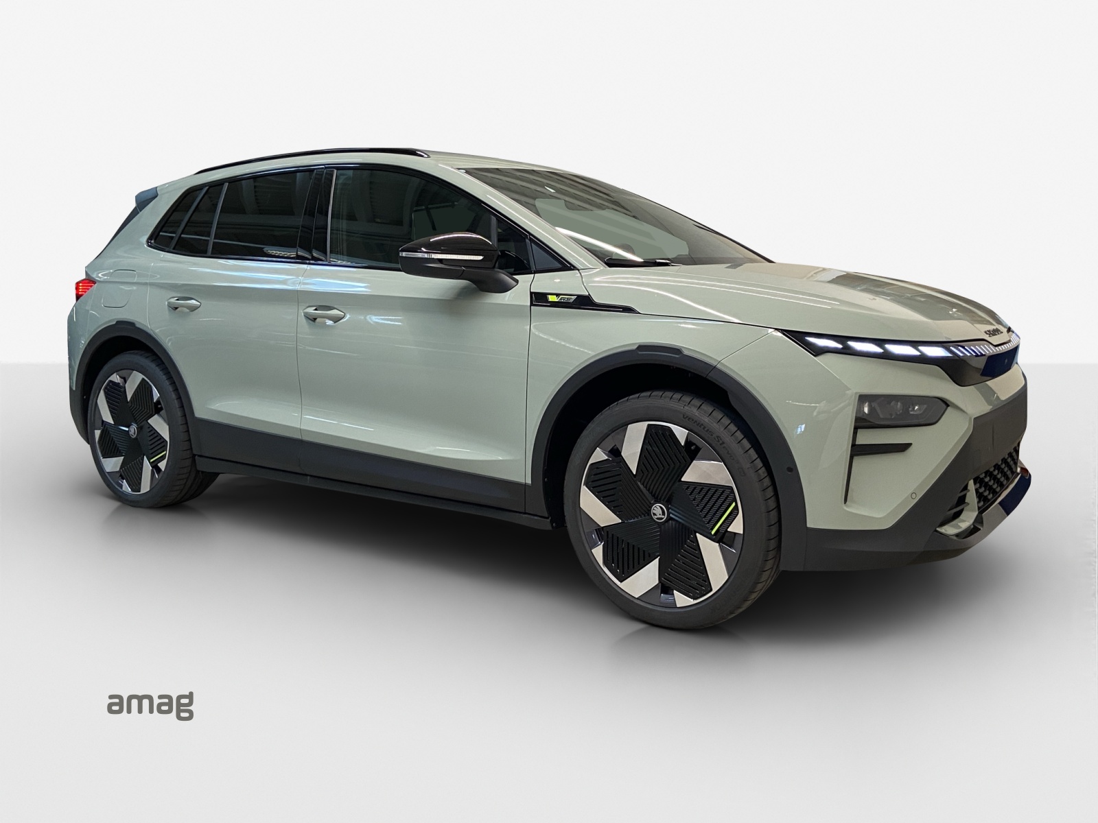 SKODA Elroq RS 4x4-image-5
