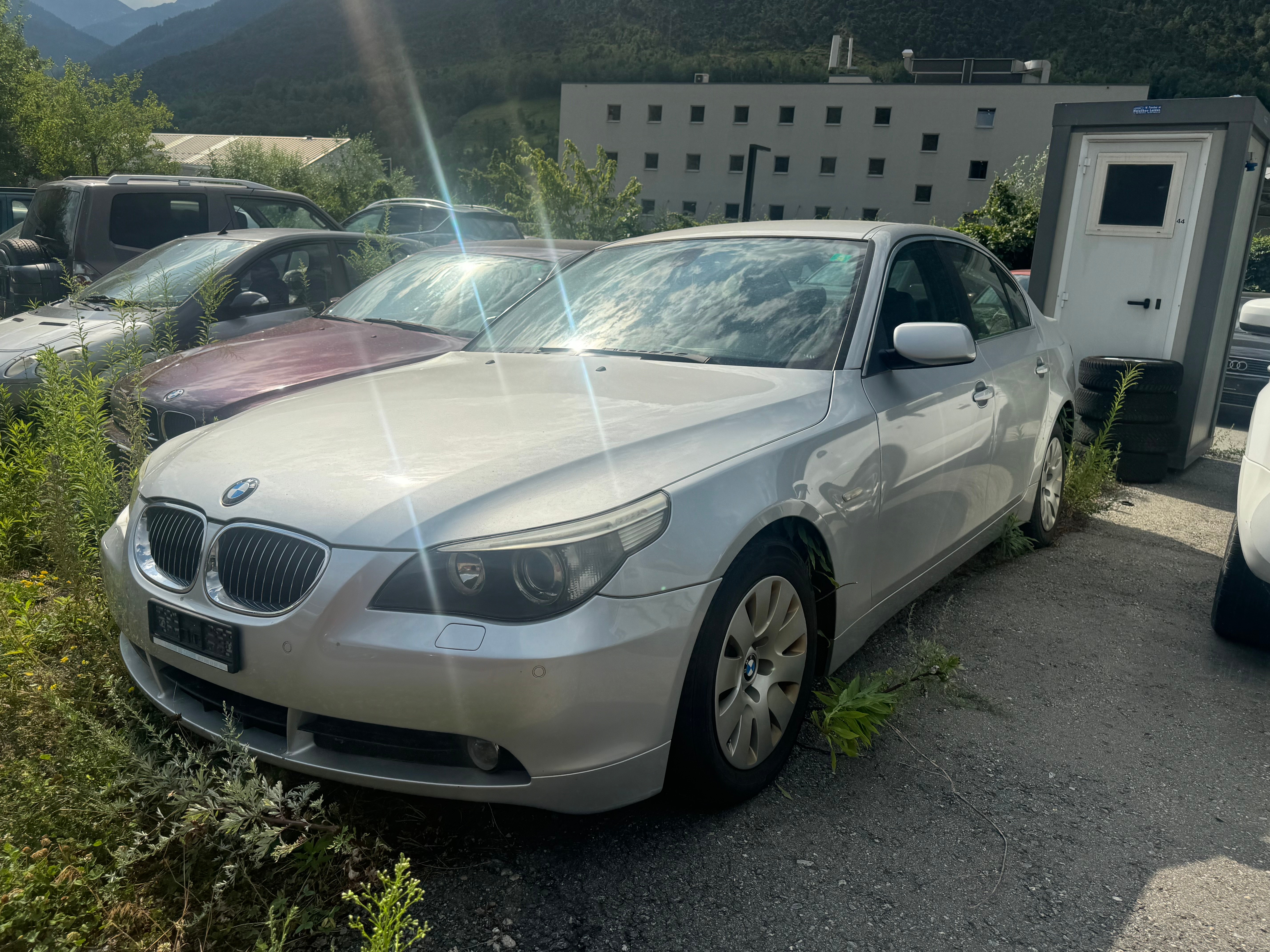 Car photo