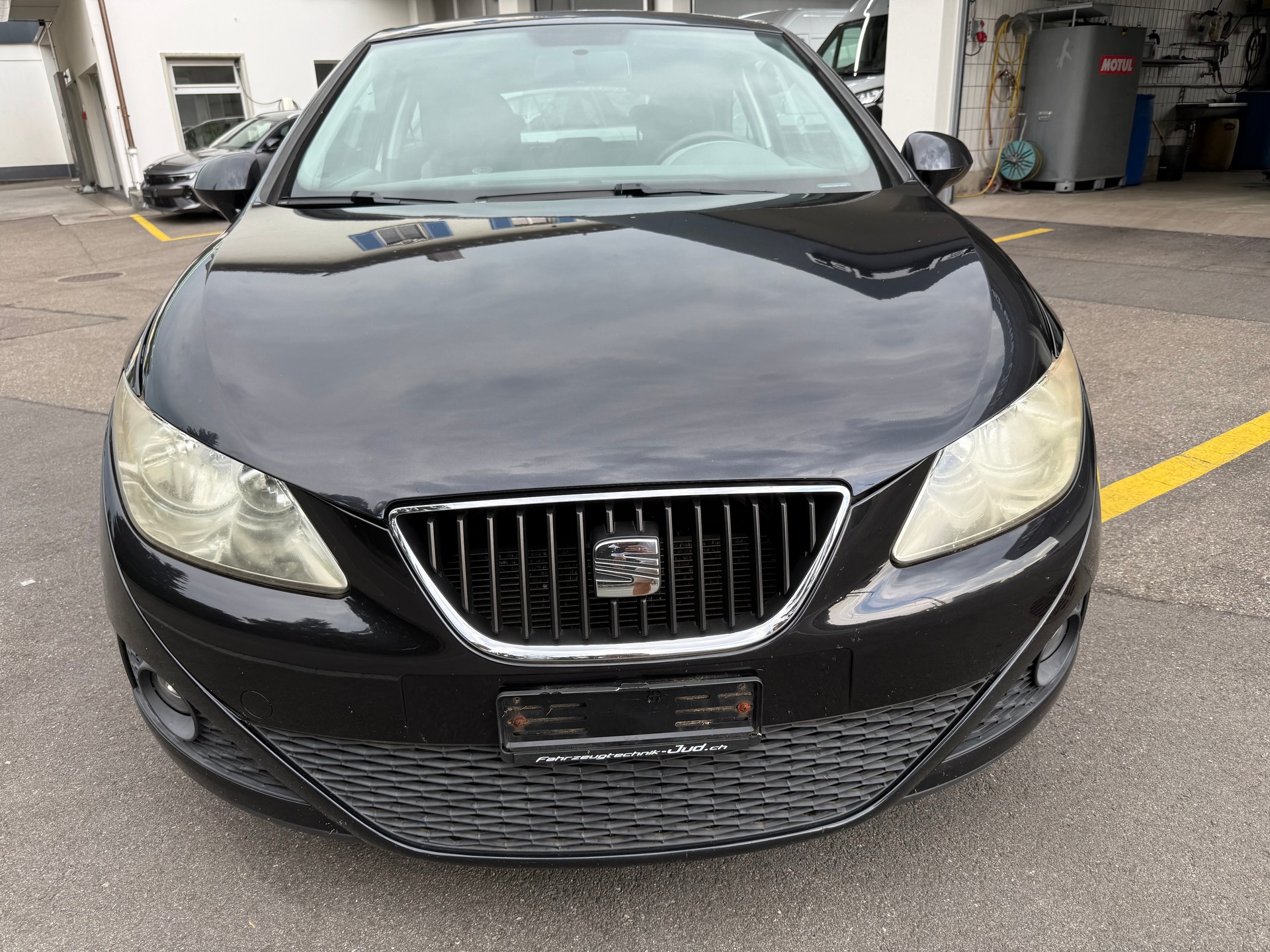 SEAT Ibiza SC 1.6 Sport-image-1