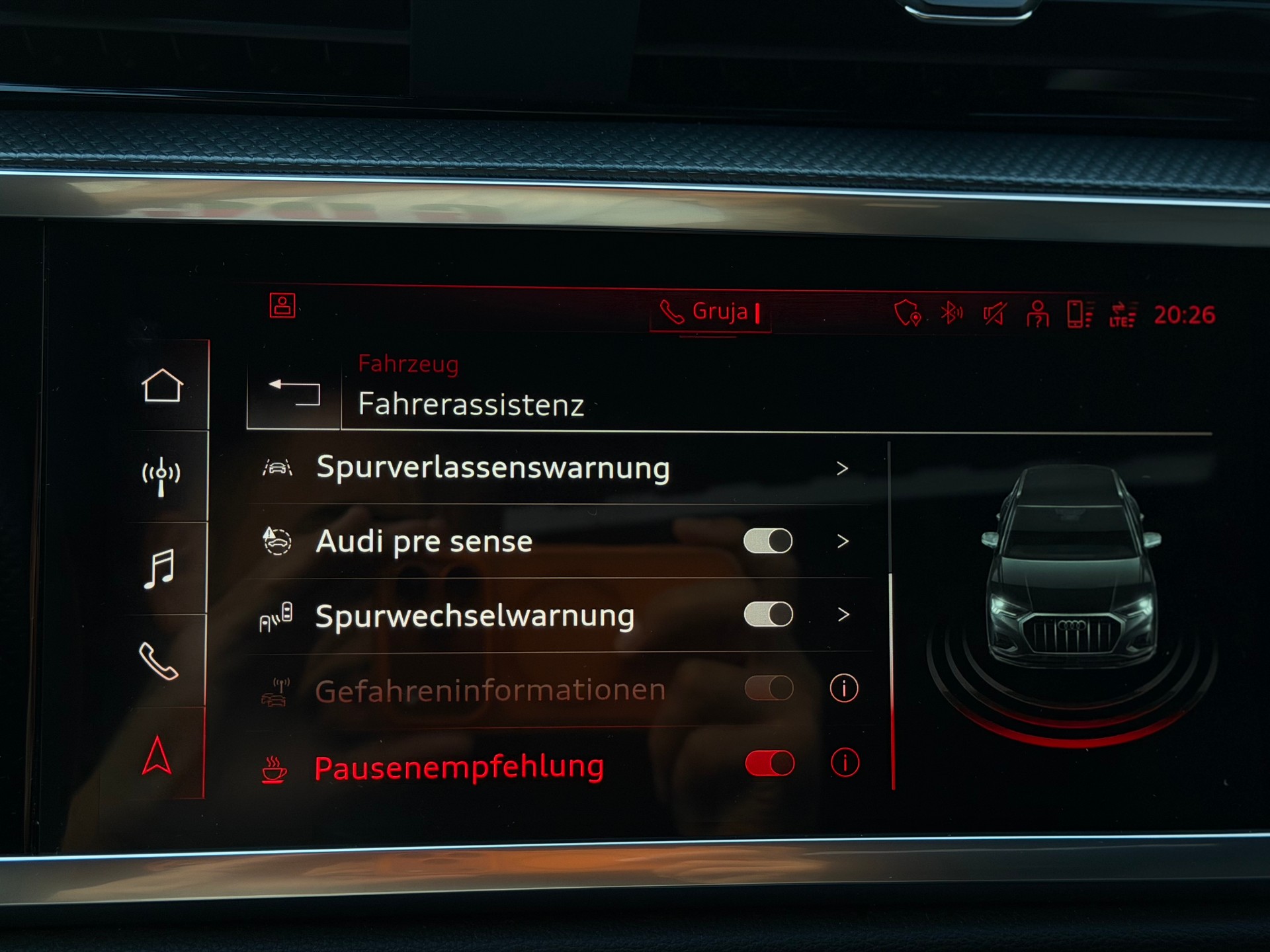 AUDI Q3 45 TFSI S line quattro S-tronic-image-22